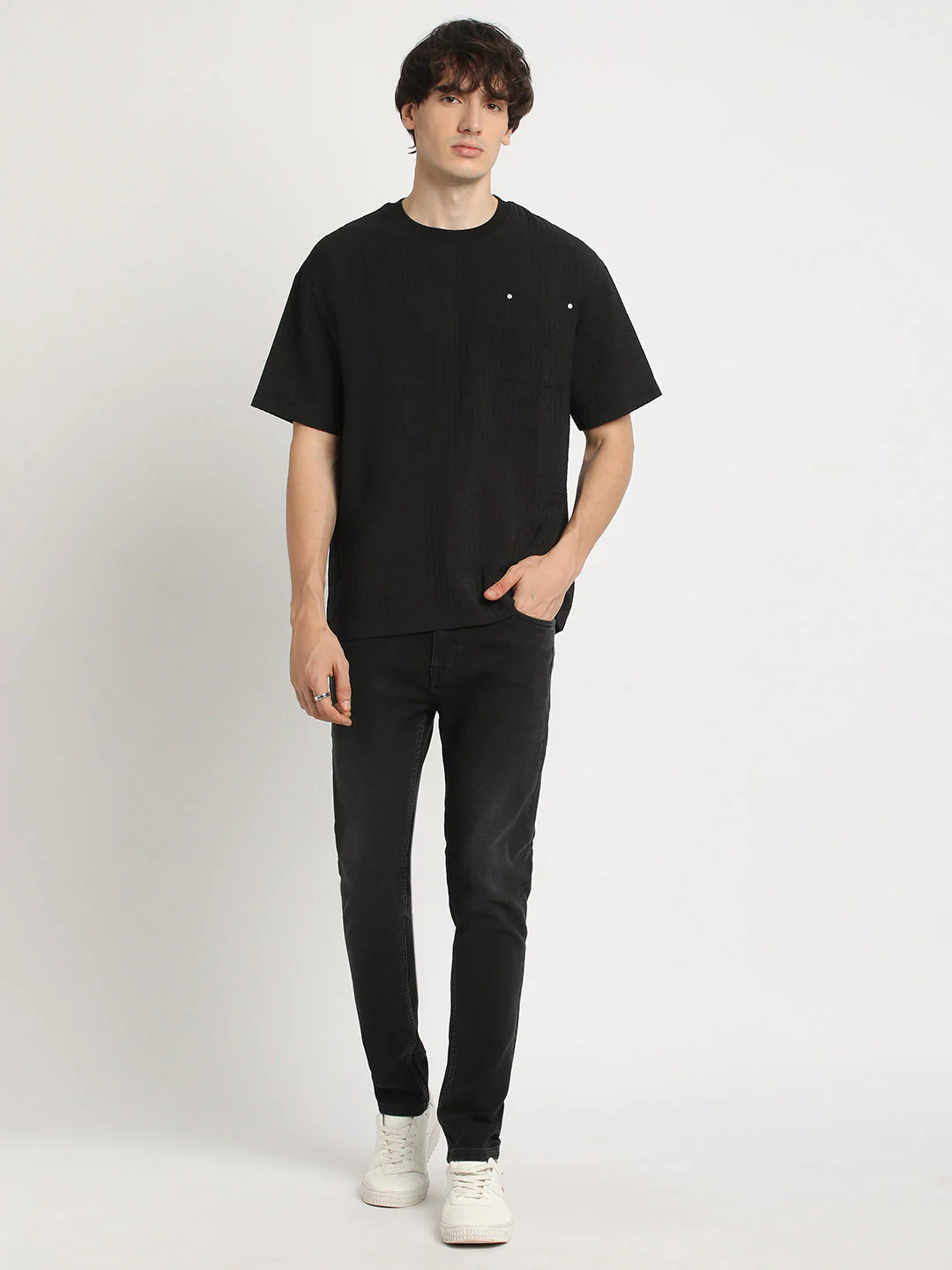 Men Black Oversized Fit Round Neck T-shirt - Image 5