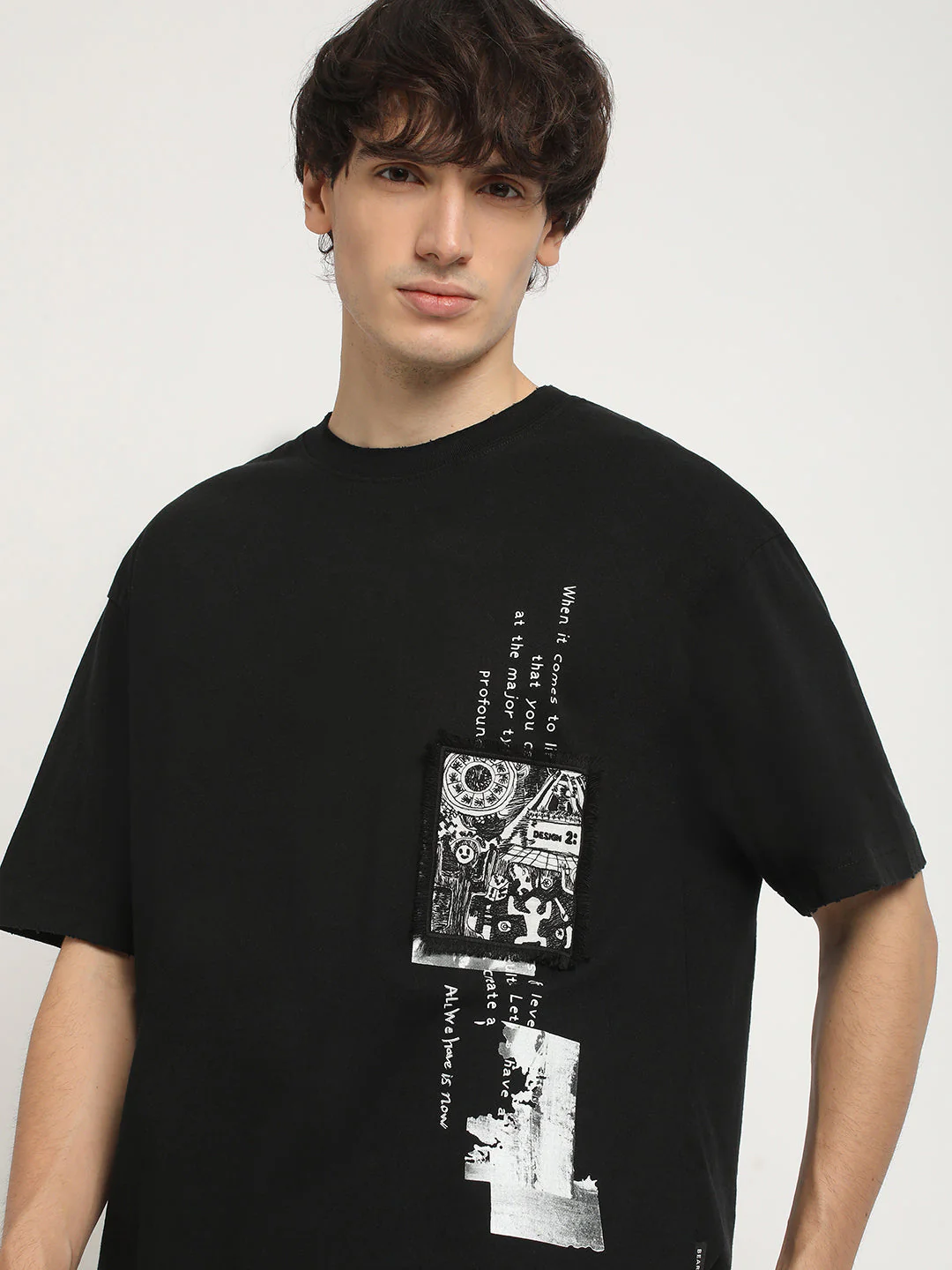 Men Black Oversized Fit Round Neck T-shirt - Image 6