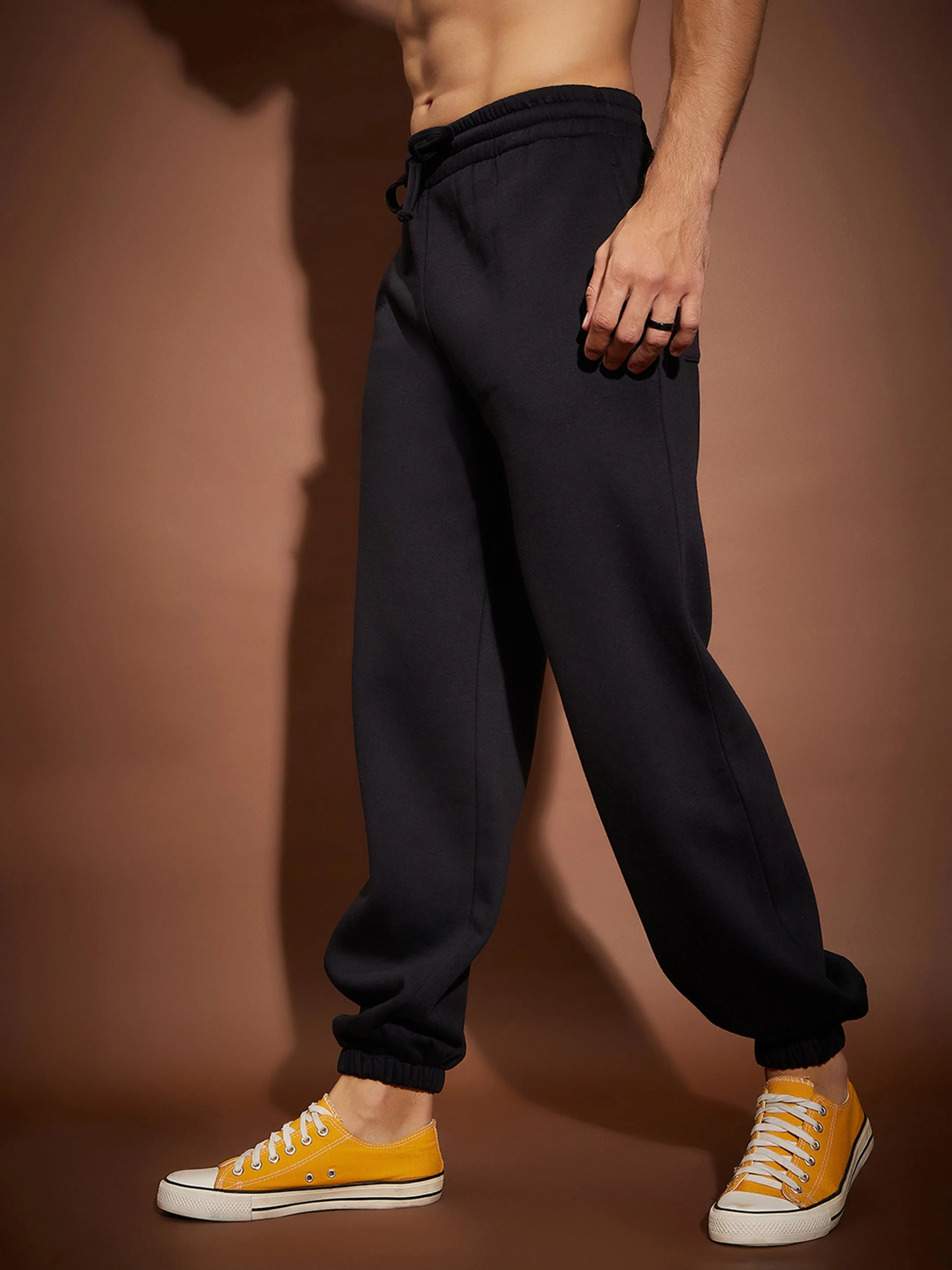 Men Black Oversized Joggers - Image 4