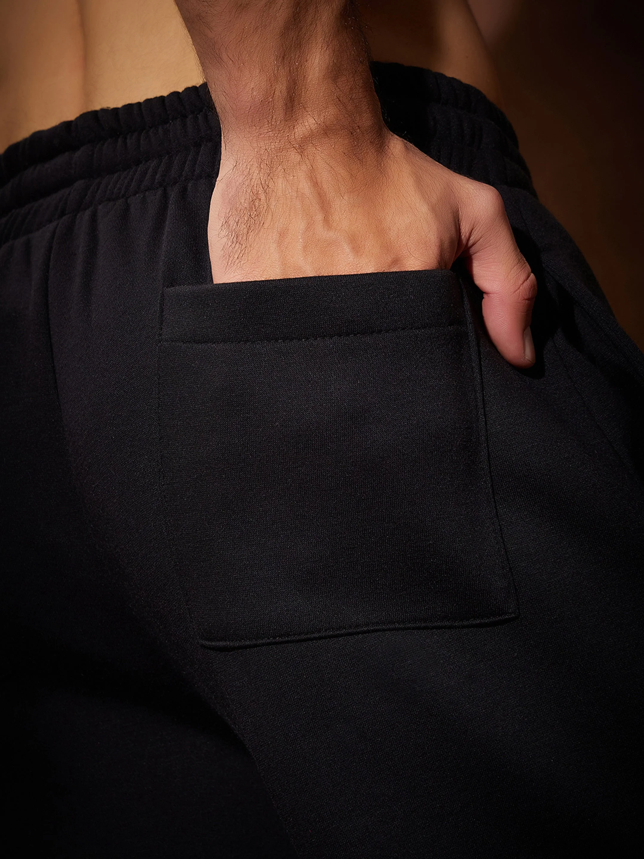 Men Black Oversized Joggers - Image 5