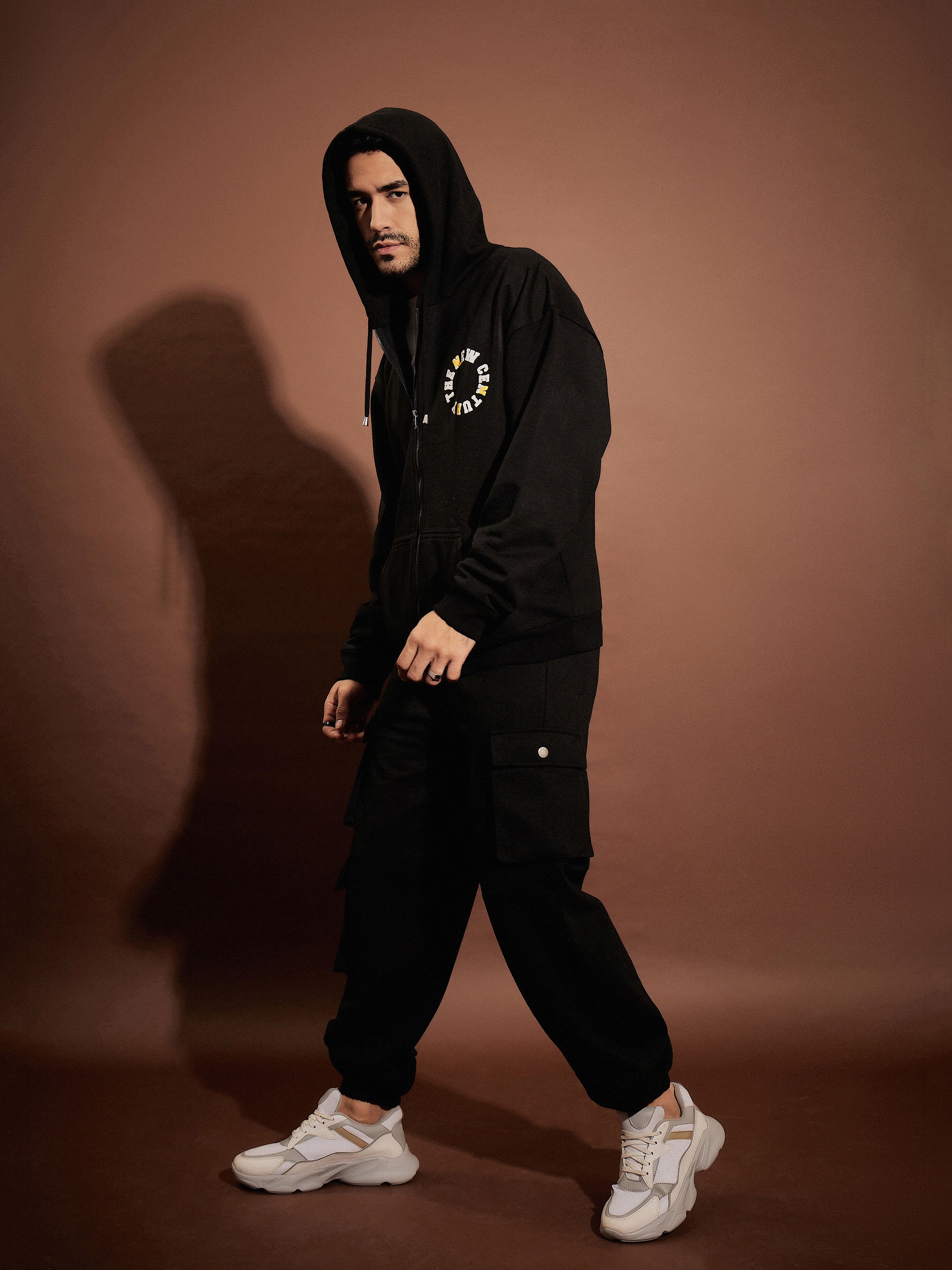 Men Black  Oversized Zipper Hoodie With Joggers - Image 3