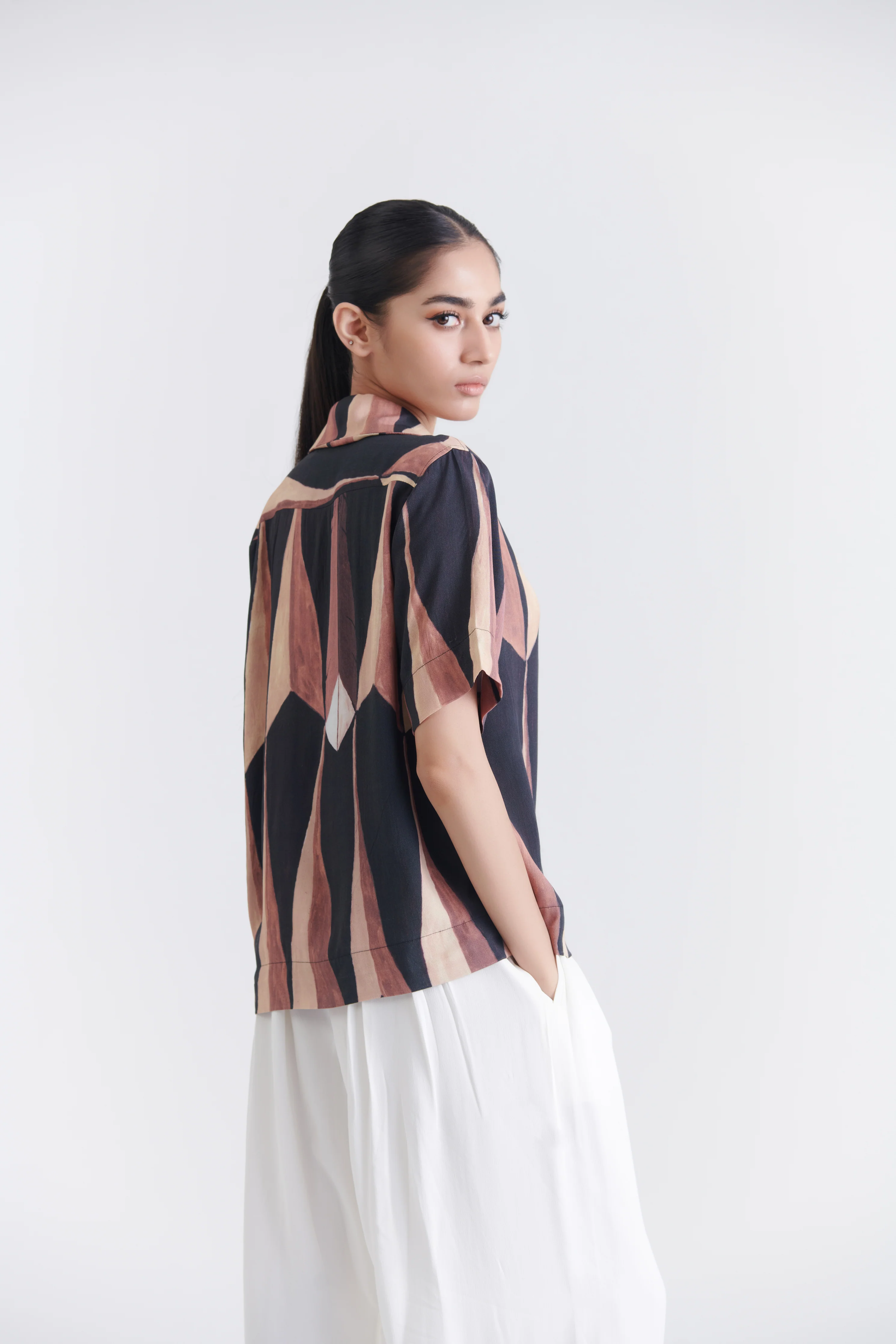 Unisex Black Pandan Resort Cotton Shirt - Image 3