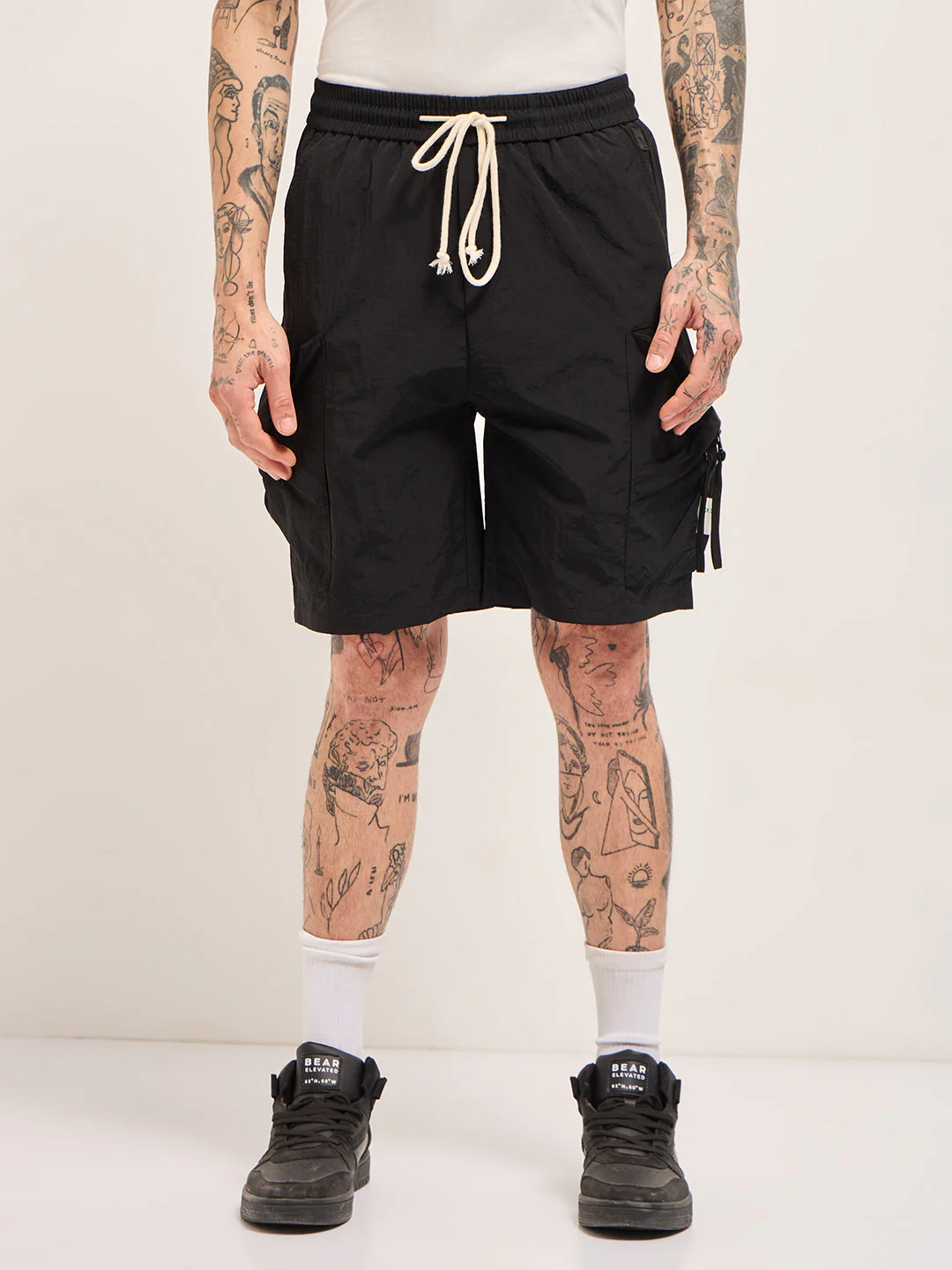 Men Black Polyester Regular Fit Knee-Length Cargo Shorts - Image 6
