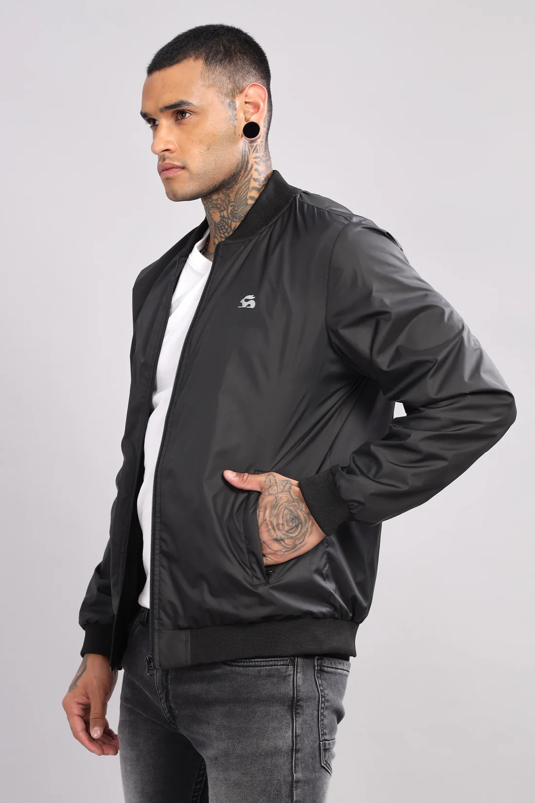 Men Black Polyester Winter Jacket - Image 4