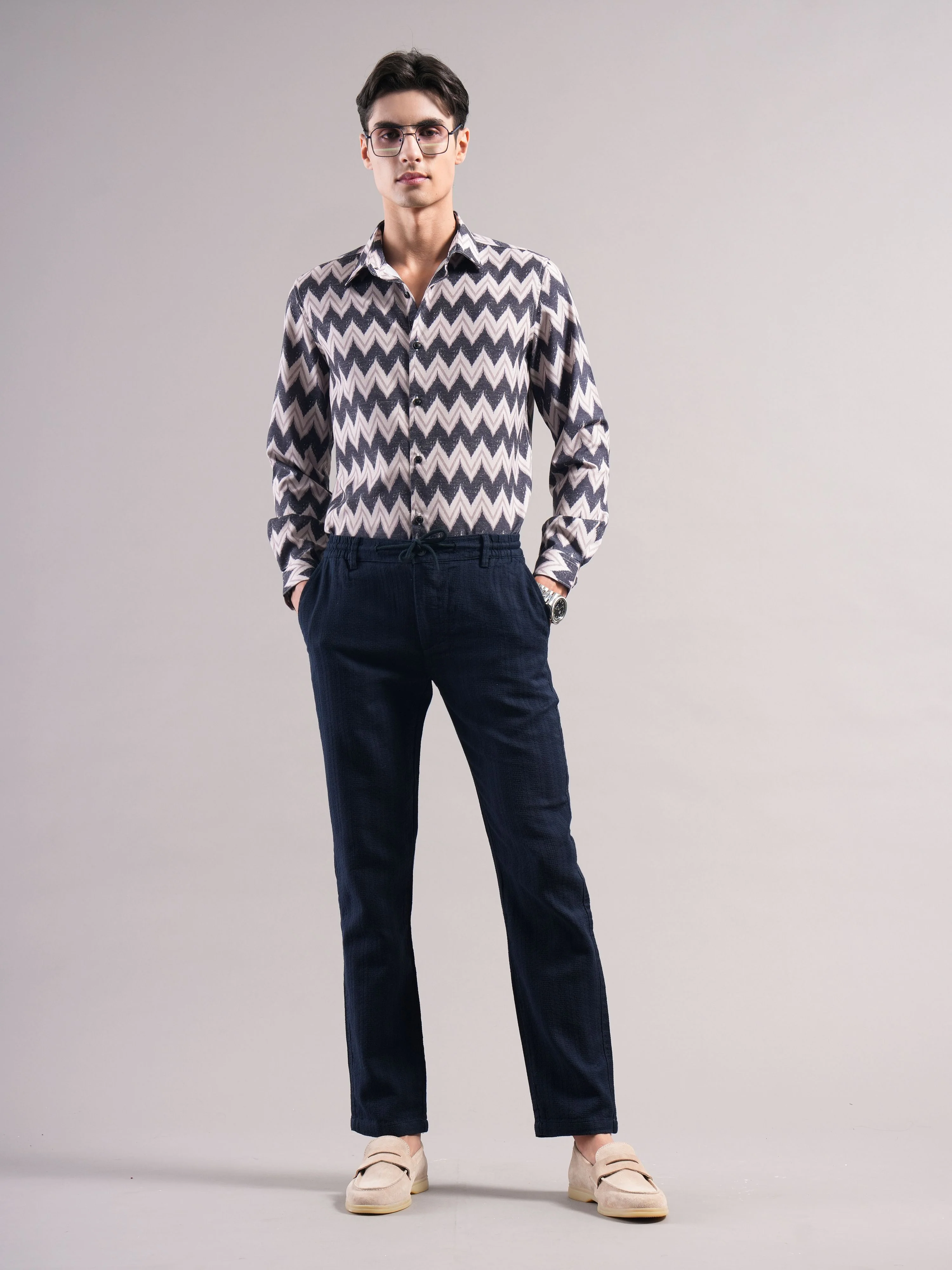 Men Black Printed Casual Shirt - Image 5
