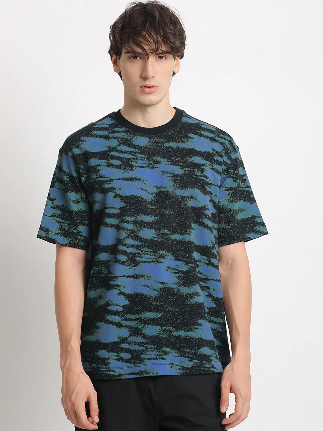 Men Black Printed Oversized Fit Round Neck T-shirt - Image 2