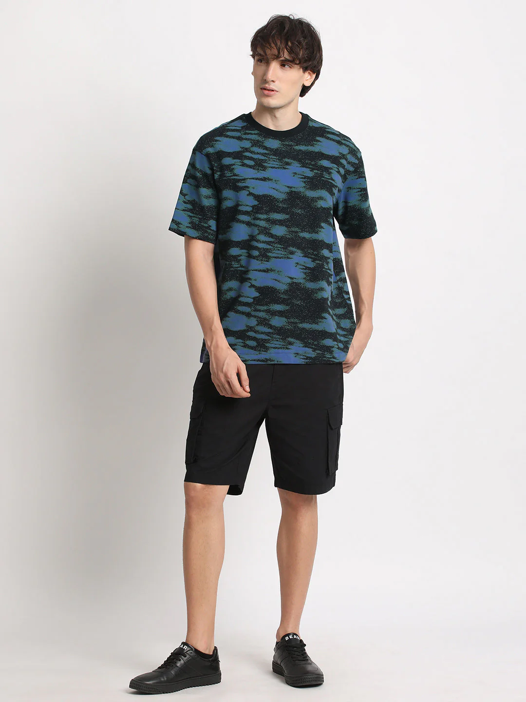 Men Black Printed Oversized Fit Round Neck T-shirt - Image 5