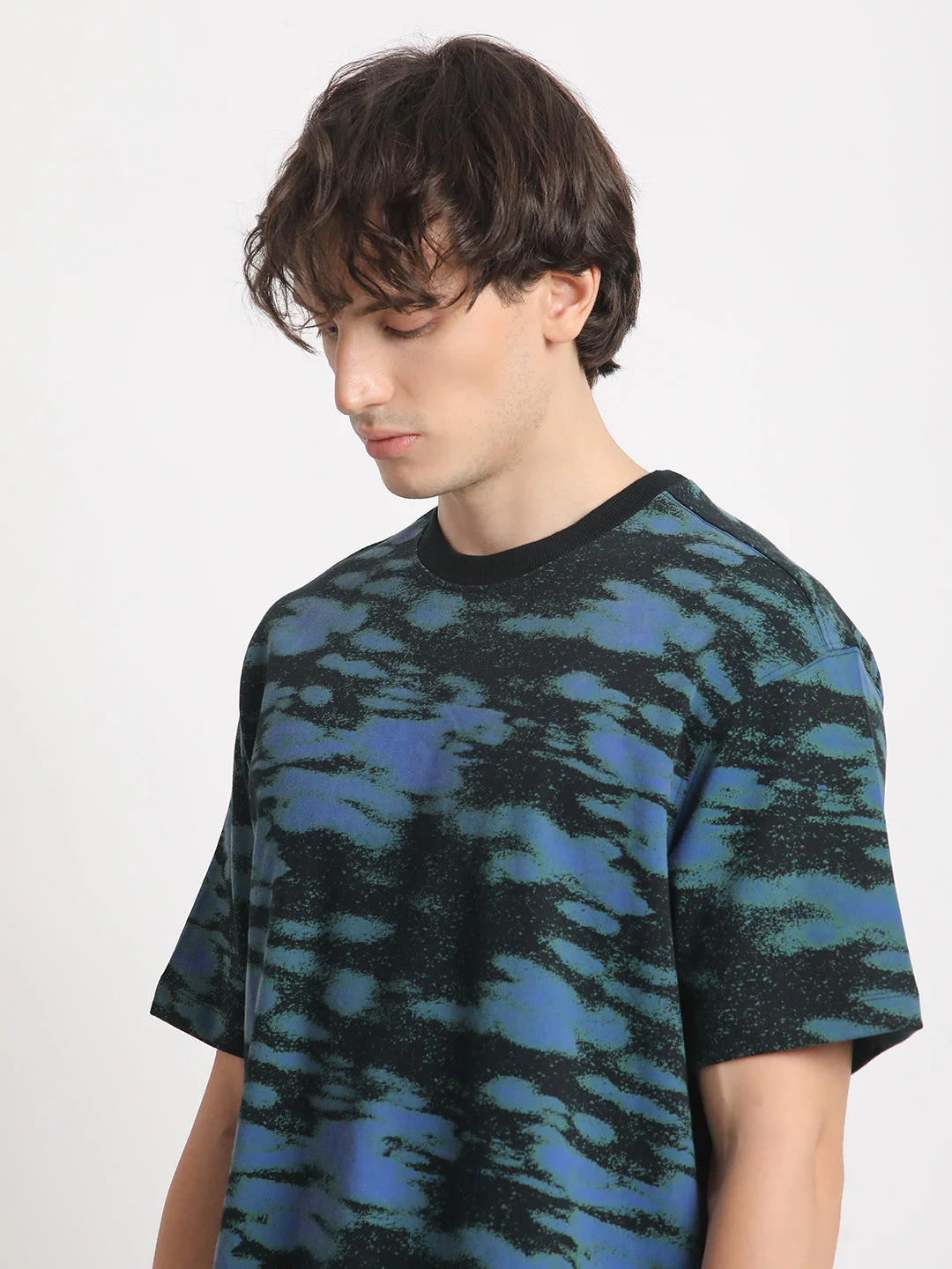 Men Black Printed Oversized Fit Round Neck T-shirt - Image 6