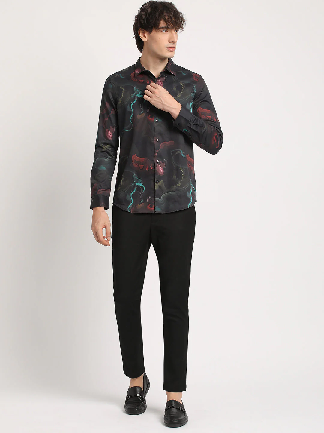 Men Black Printed Slim Fit Cotton Casual Shirt - Image 5
