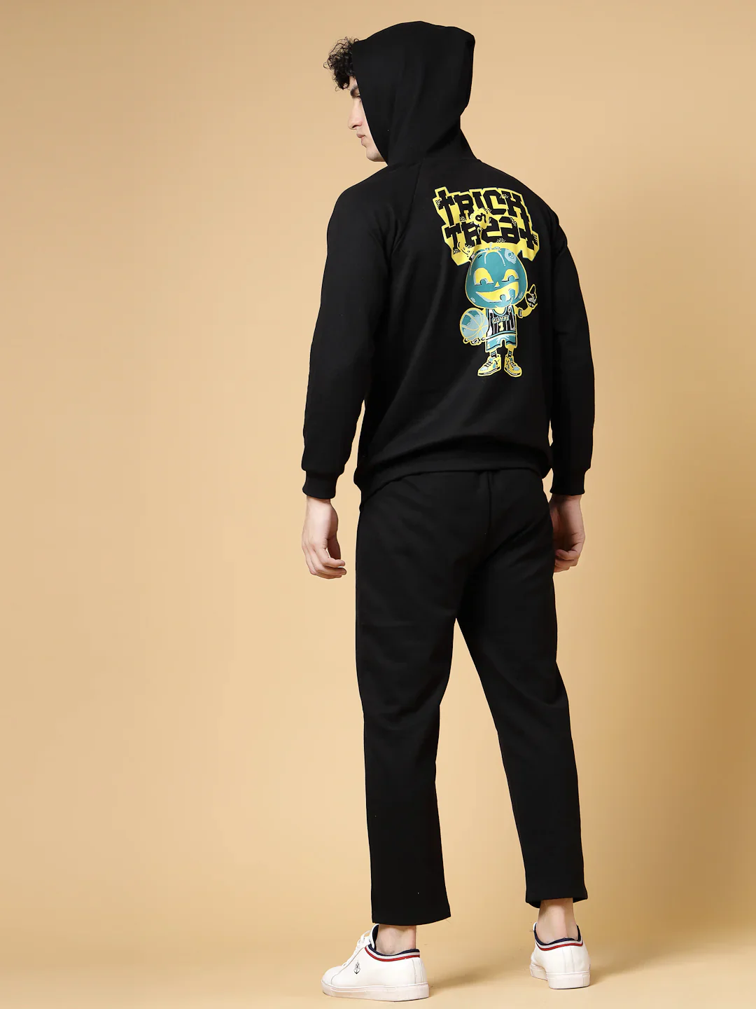 Men Black Printed Tracksuit - Image 2