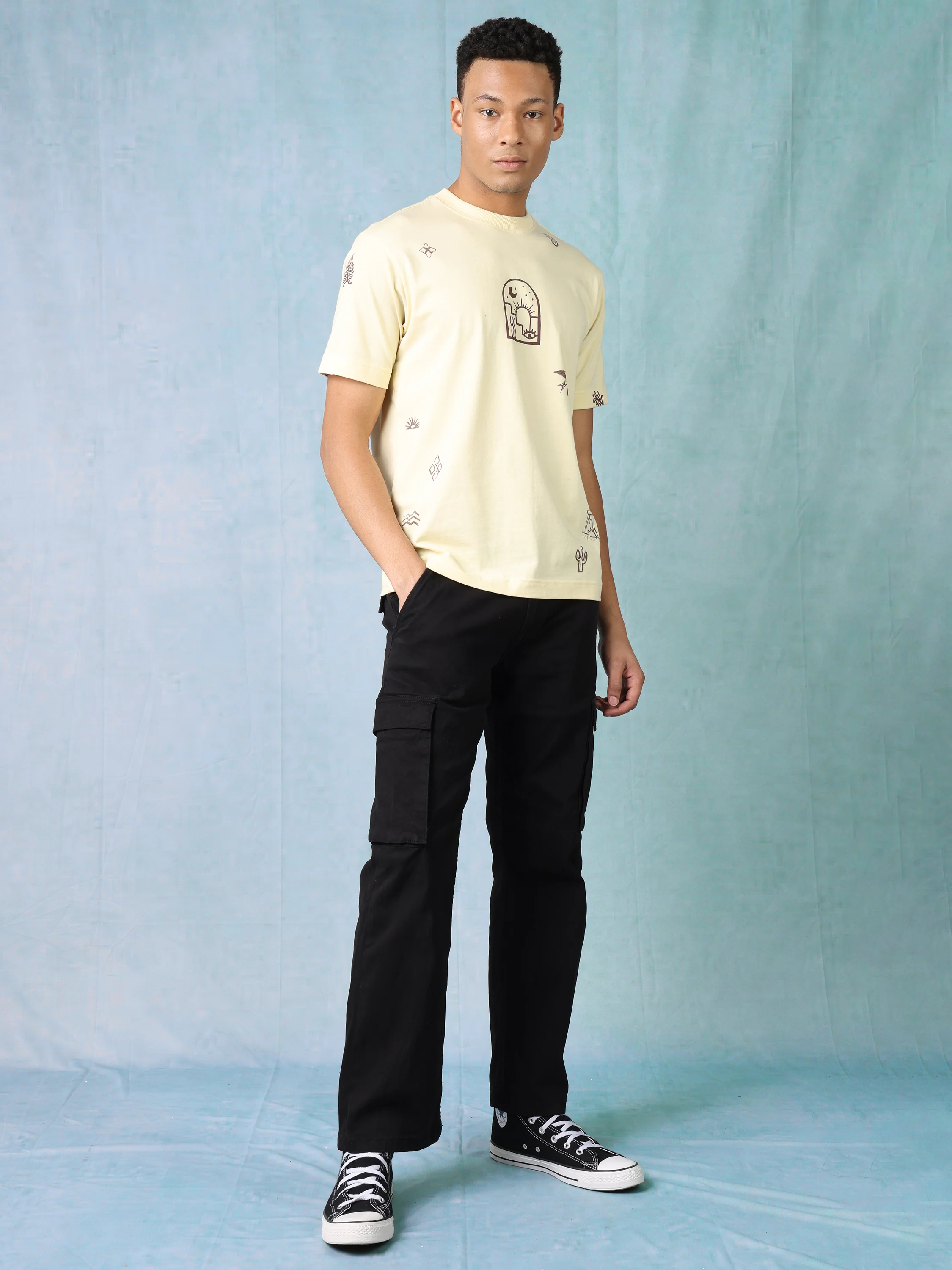 Men Black Regular Fit Cargos Pants - Image 5