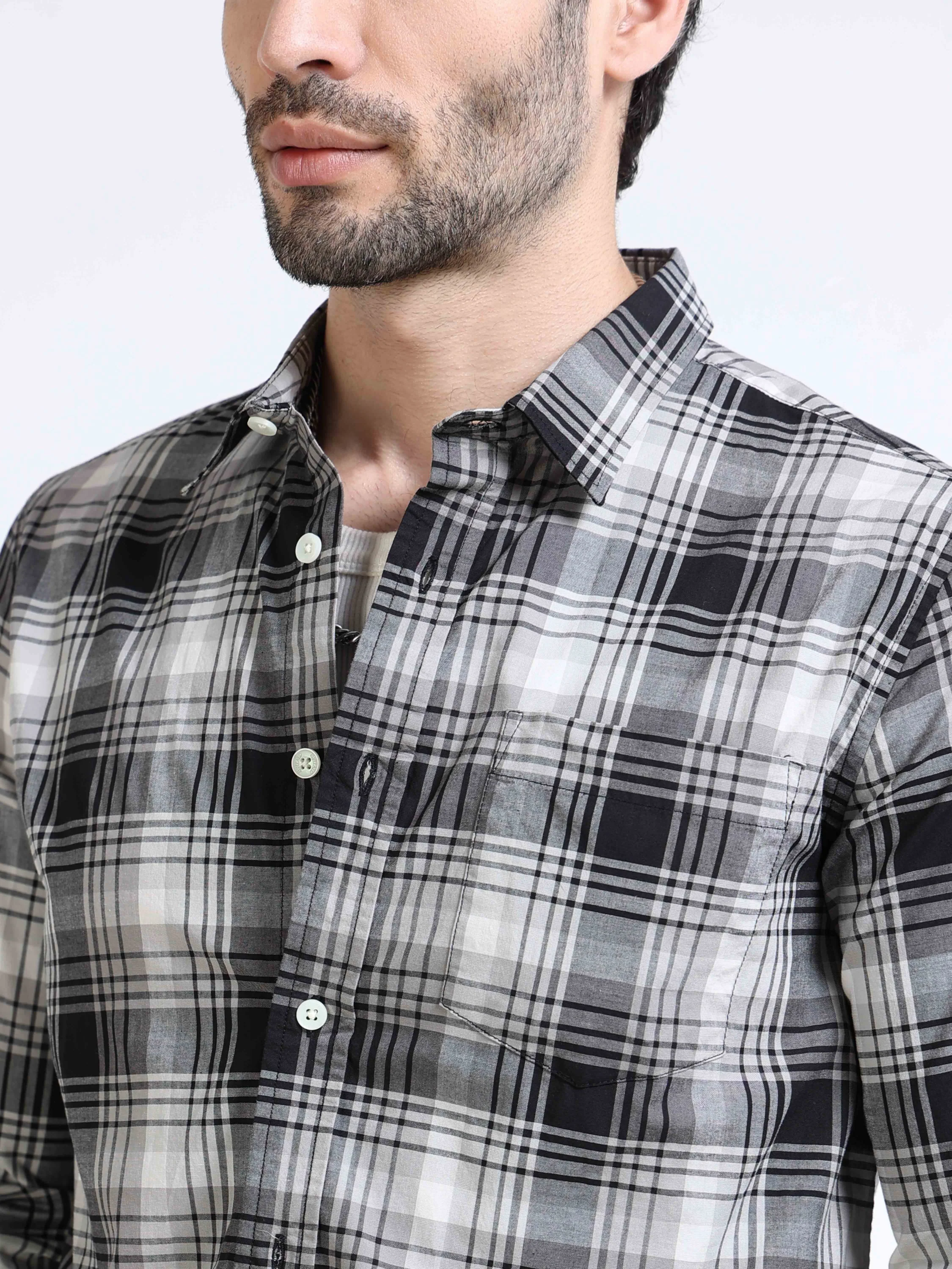 Men Black Regular Fit Check Shirt - Image 4