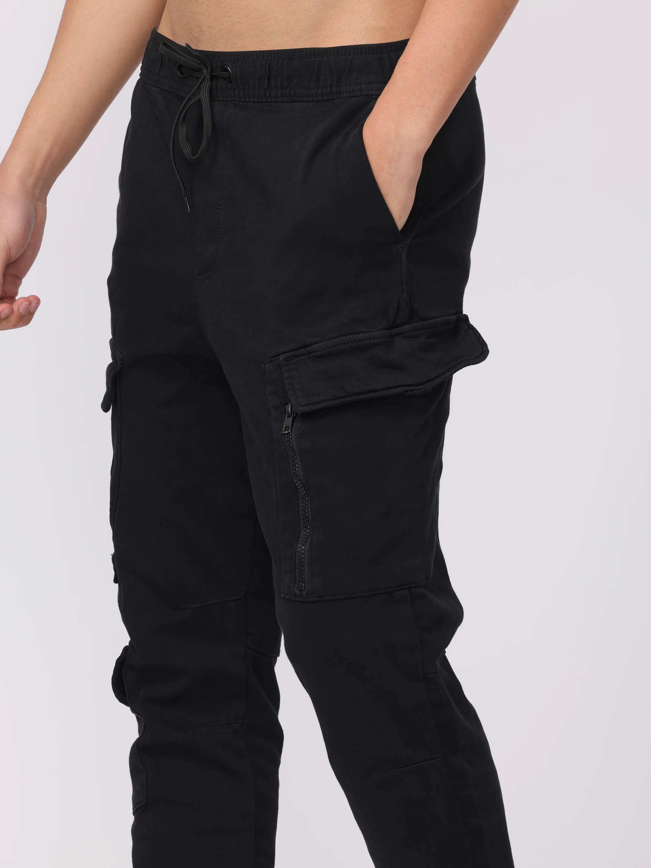 Men Black Regular Fit Cargo Pants - Image 6