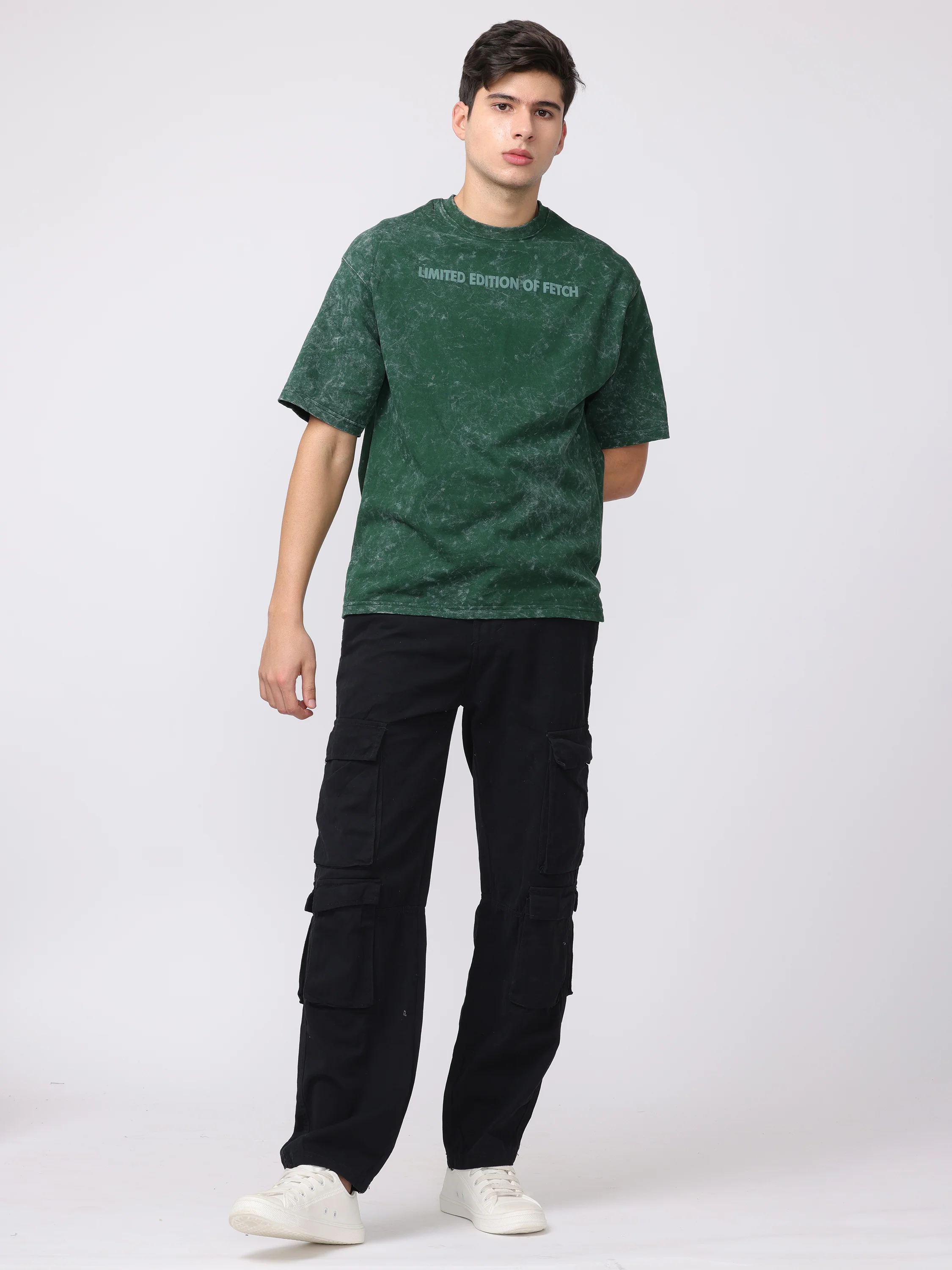 Men Black Regular Fit Cargo Pants - Image 2