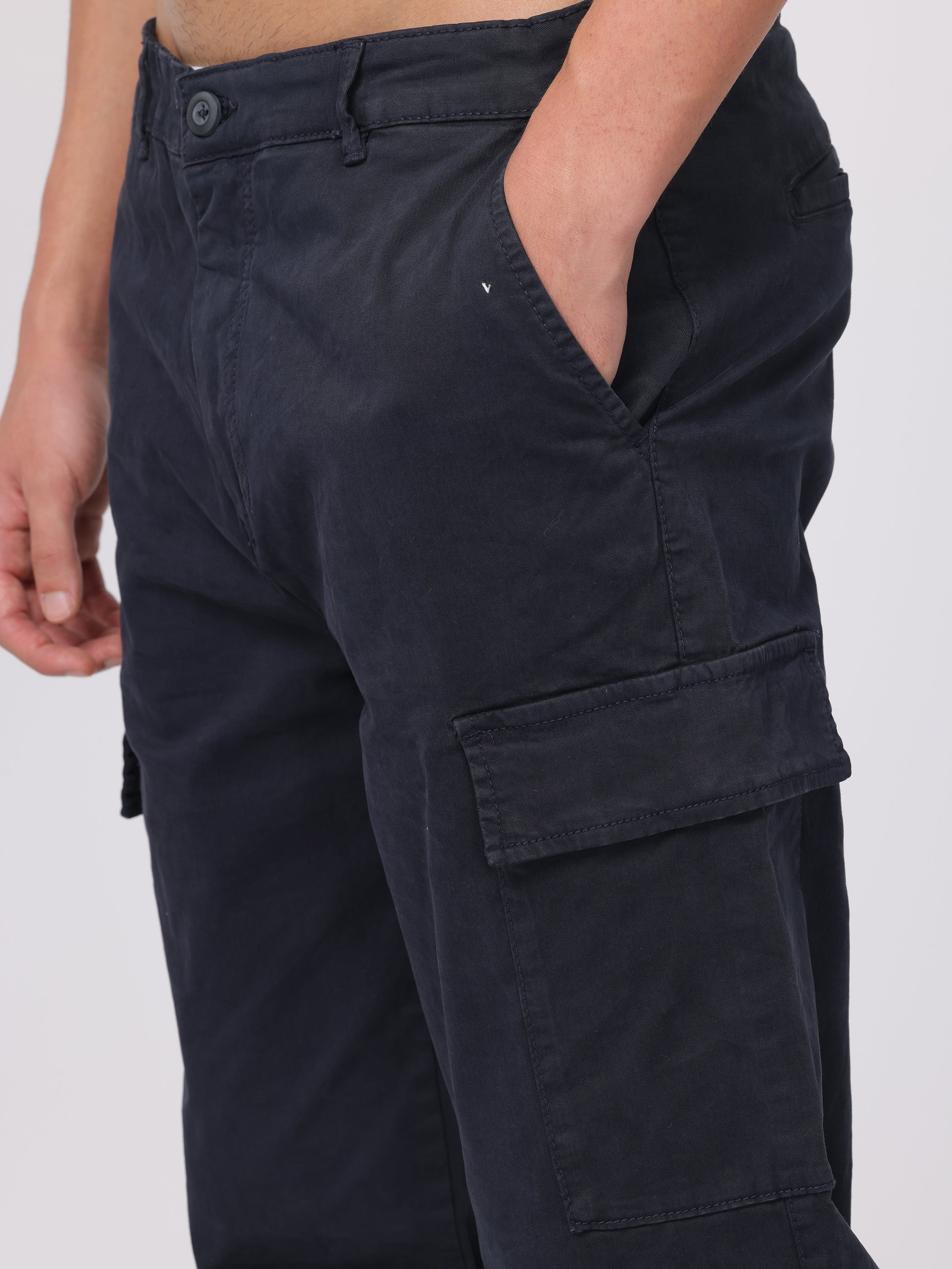 Men Black Regular Fit Cargo Pants - Image 5