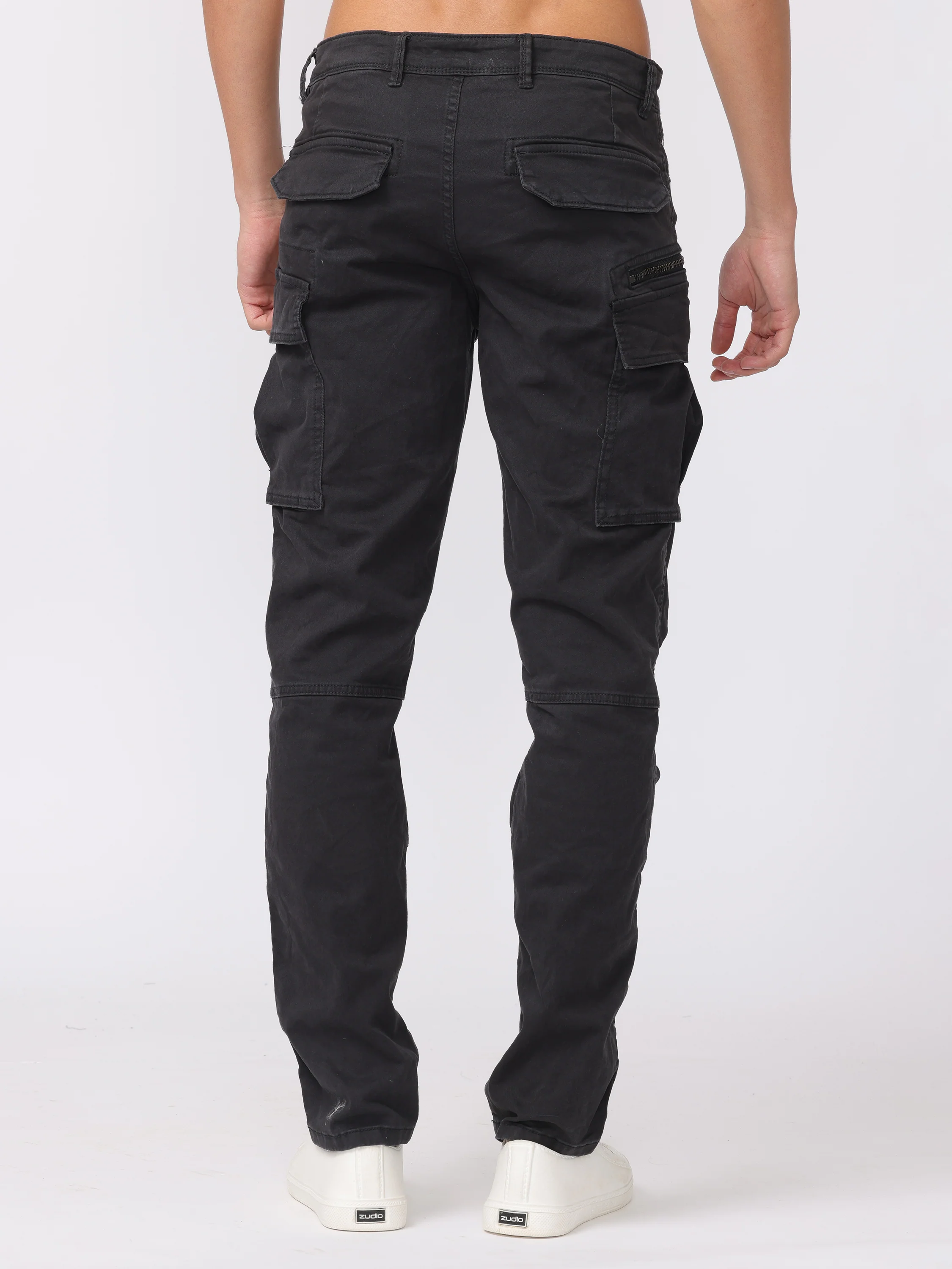 Men Black Regular Fit Cargo Pants - Image 2