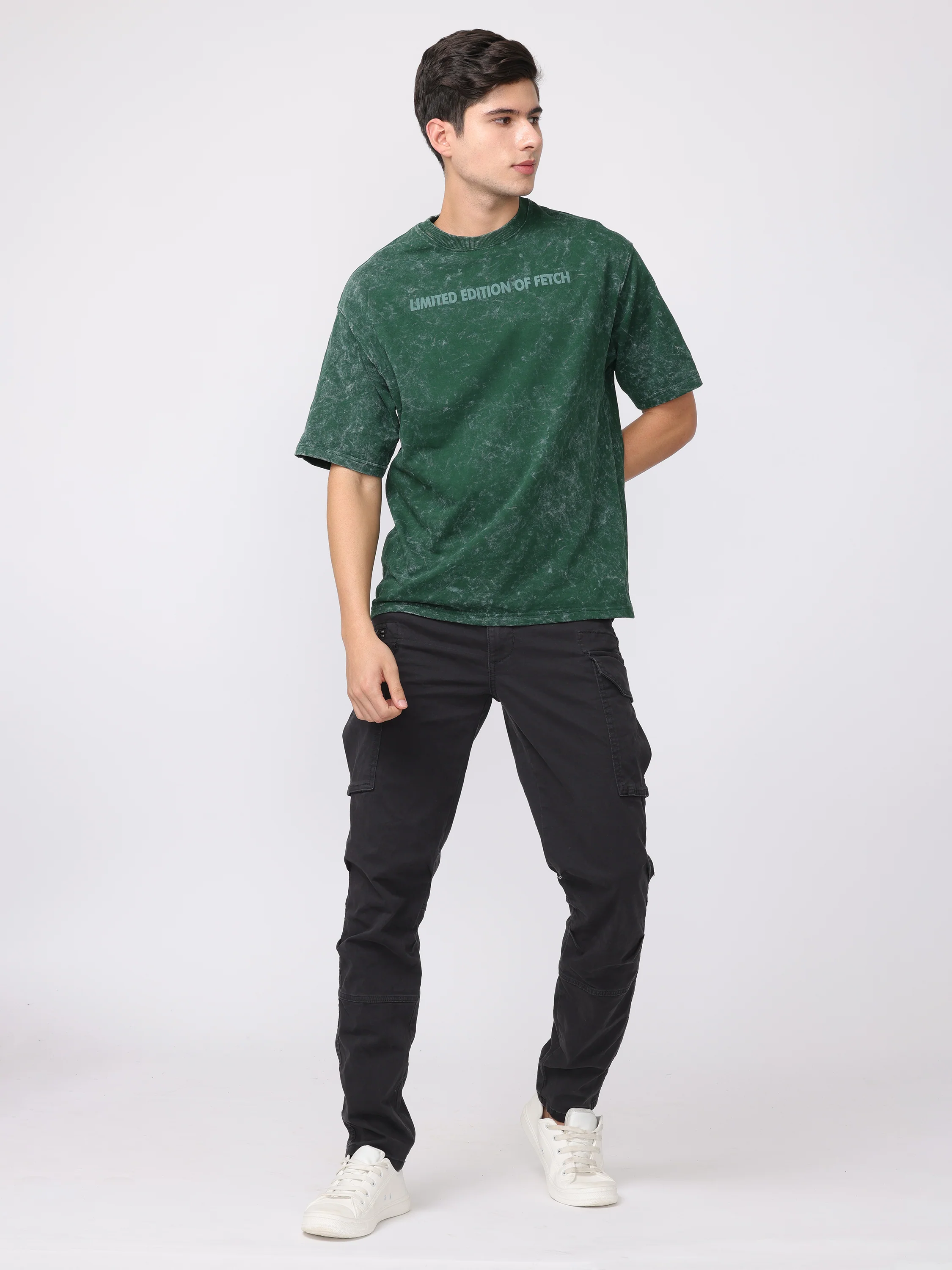 Men Black Regular Fit Cargo Pants - Image 3