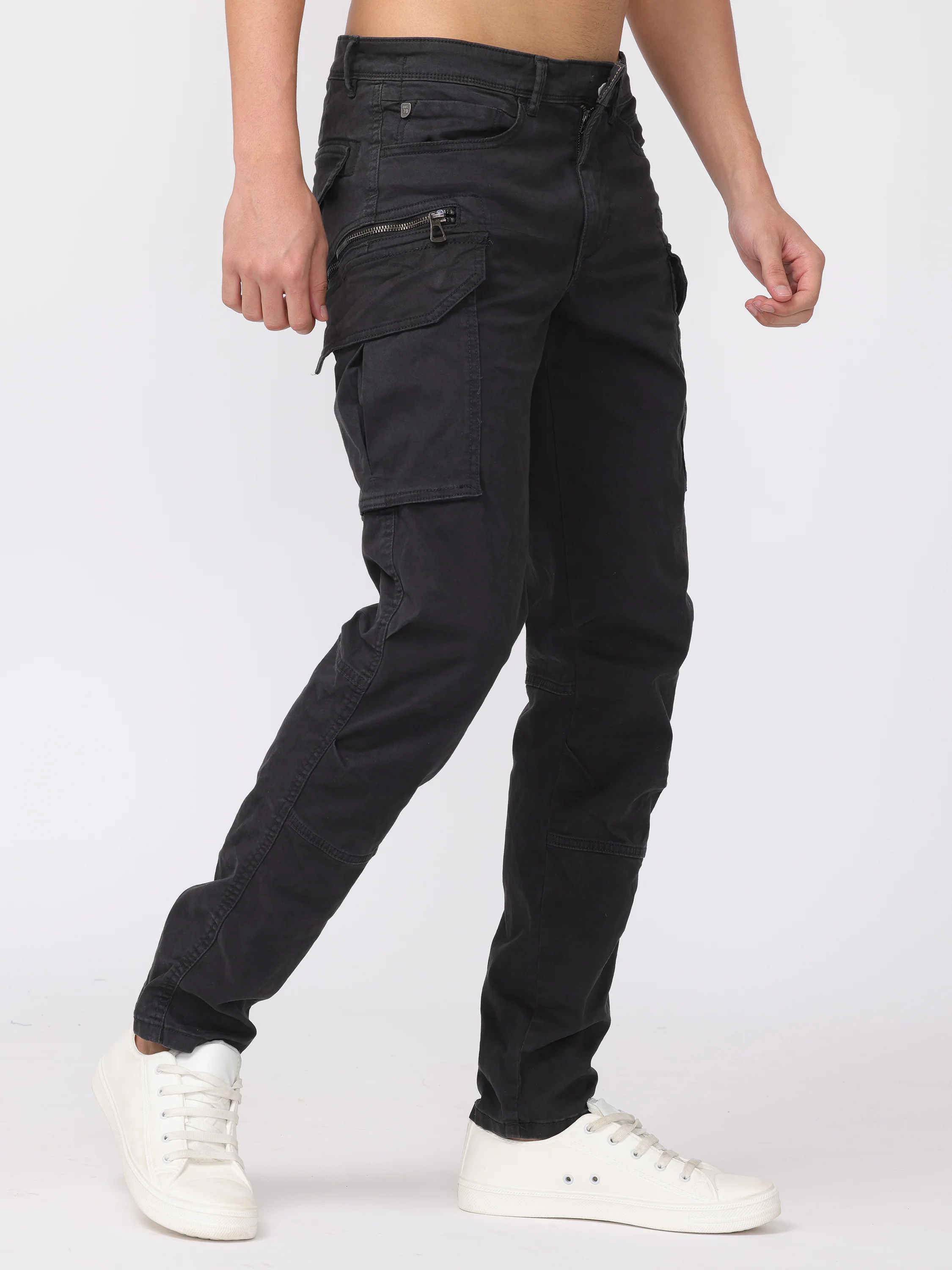 Men Black Regular Fit Cargo Pants - Image 5