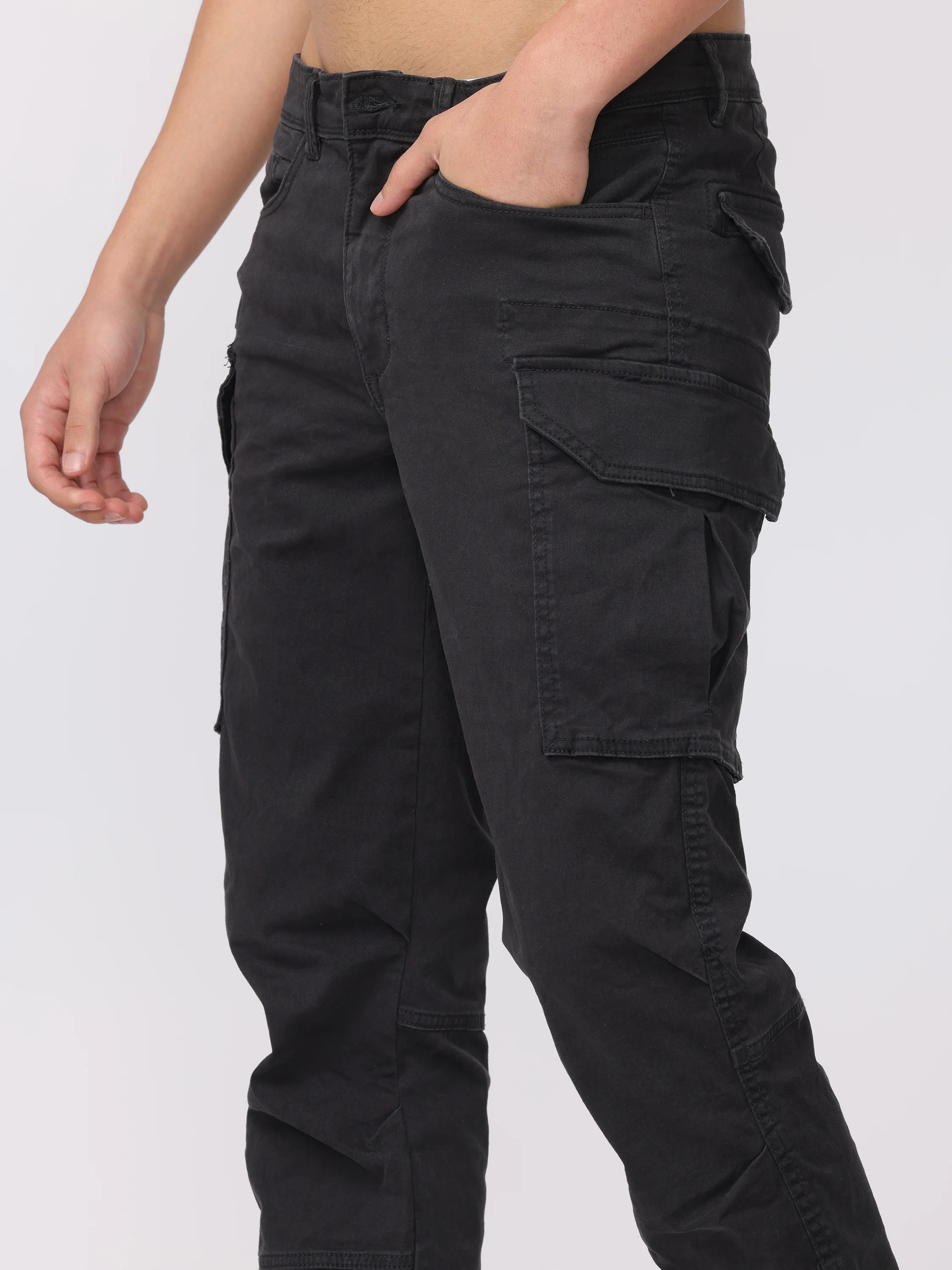 Men Black Regular Fit Cargo Pants - Image 6