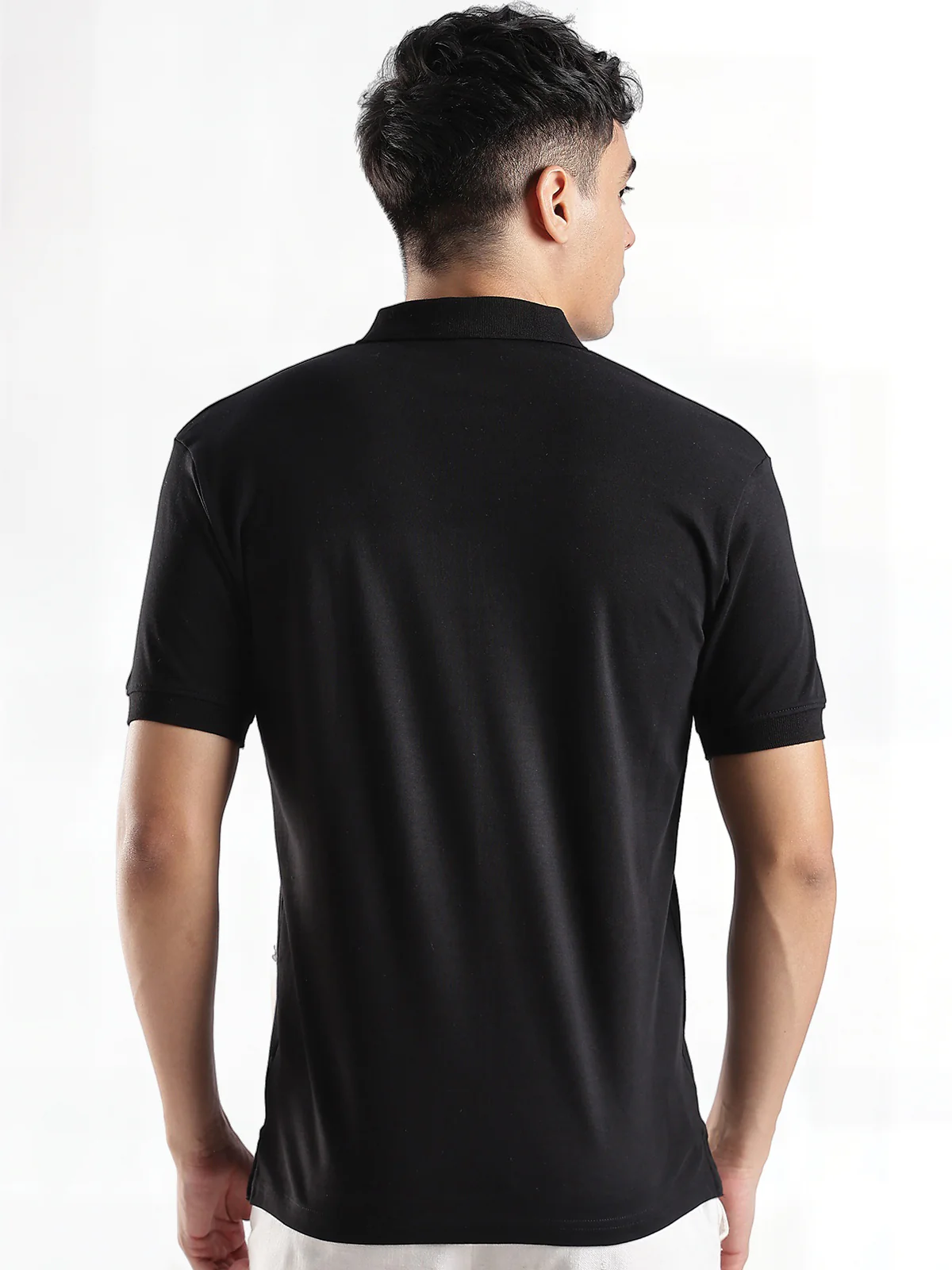 Men Black Regular Fit Polo T-Shirt - Image 2