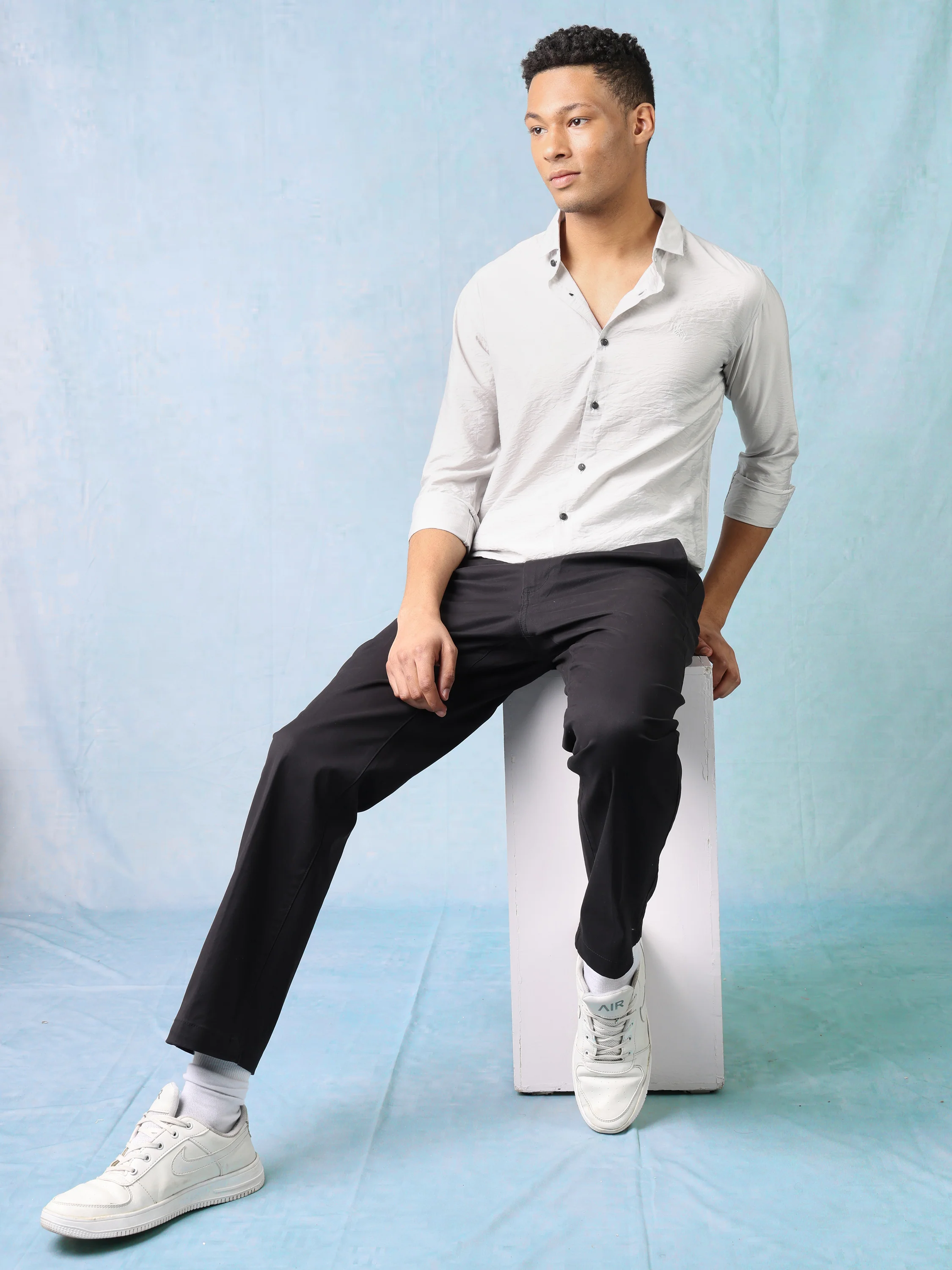 Men Black Regular Fit Casual Pants - Image 2