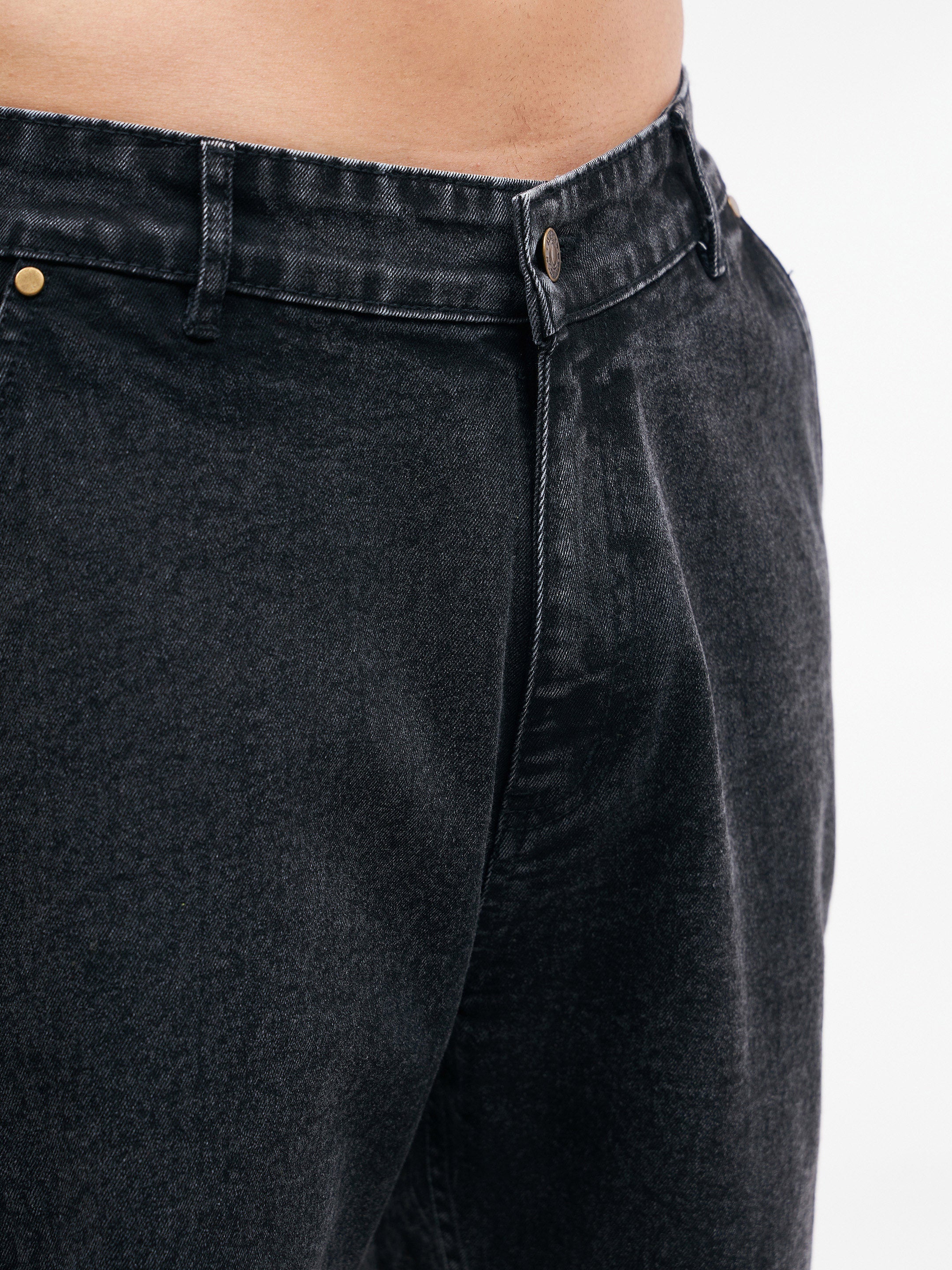 Men Black Relax Fit Denim Shorts - Image 3