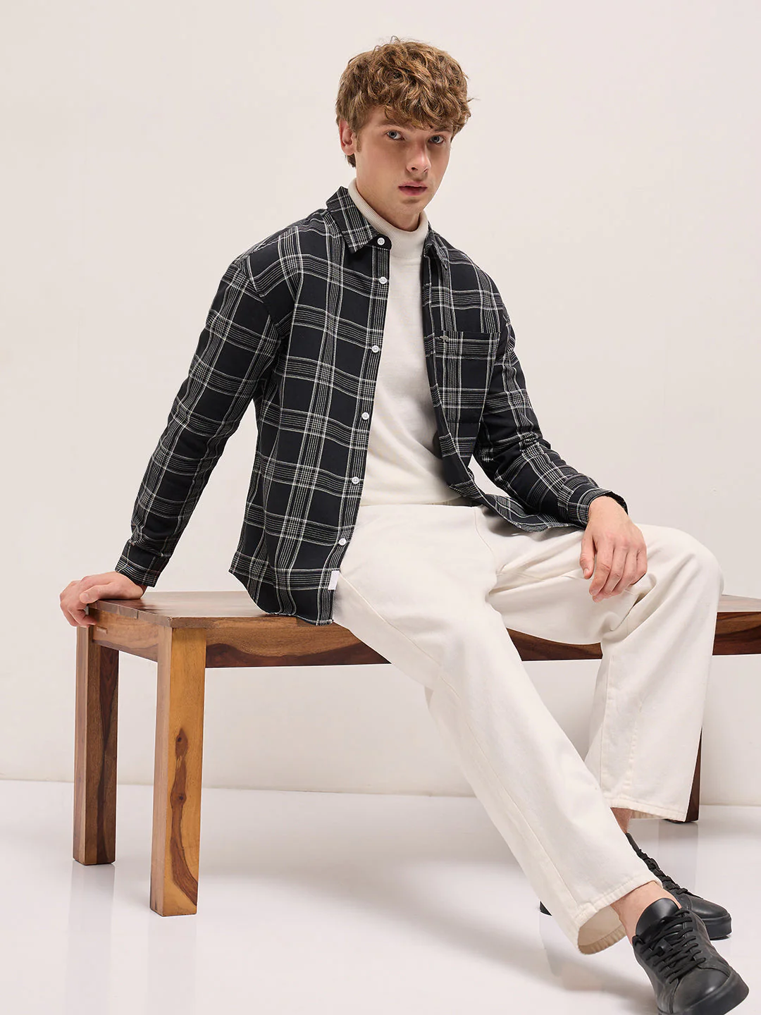 Men Black Relax Fit Overshirt - Image 4