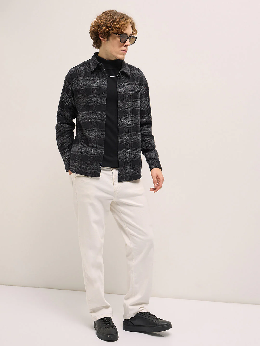 Men Black Relax Fit Overshirt - Image 4
