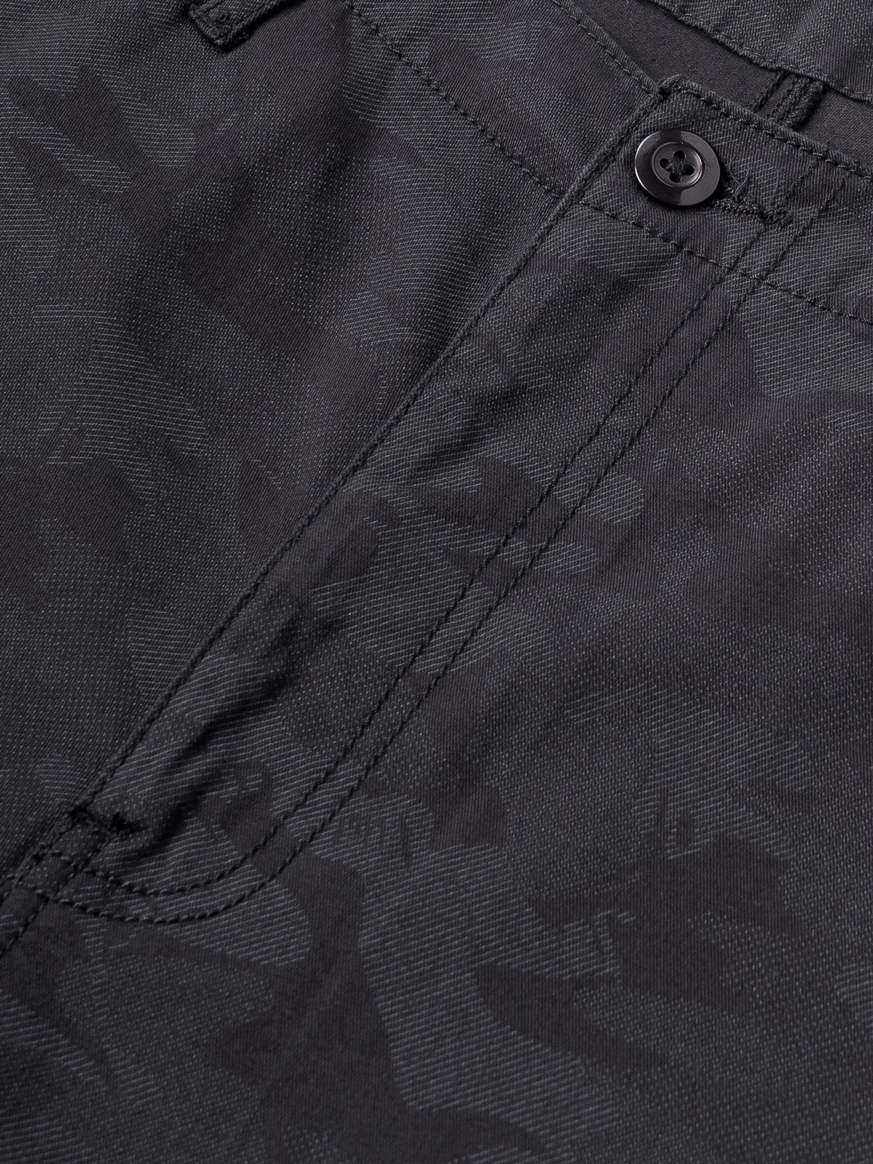 Men Black Relaxed Fit Cargo Trouser - Image 8