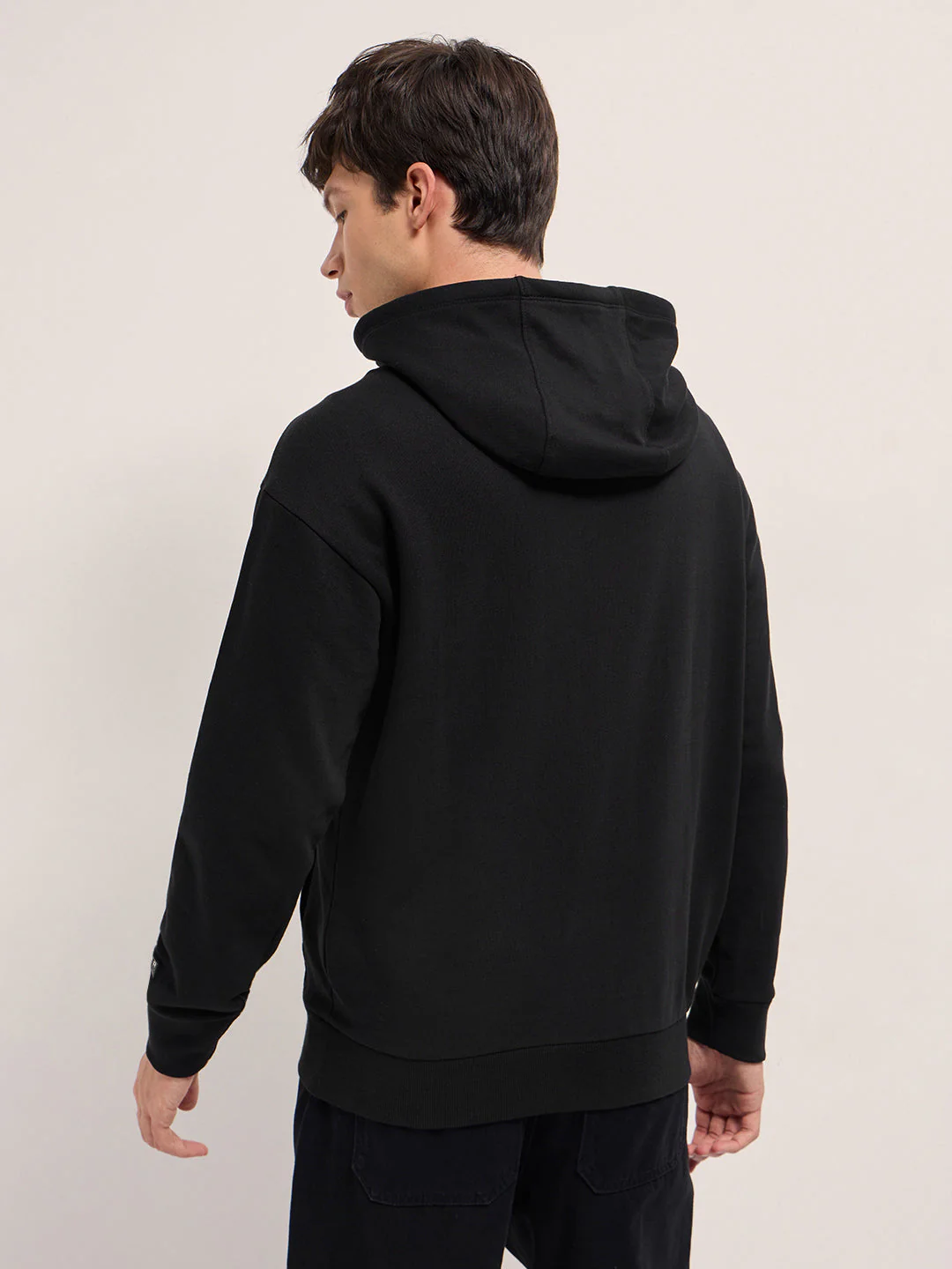 Men Black Relaxed Fit Hoodie - Image 2