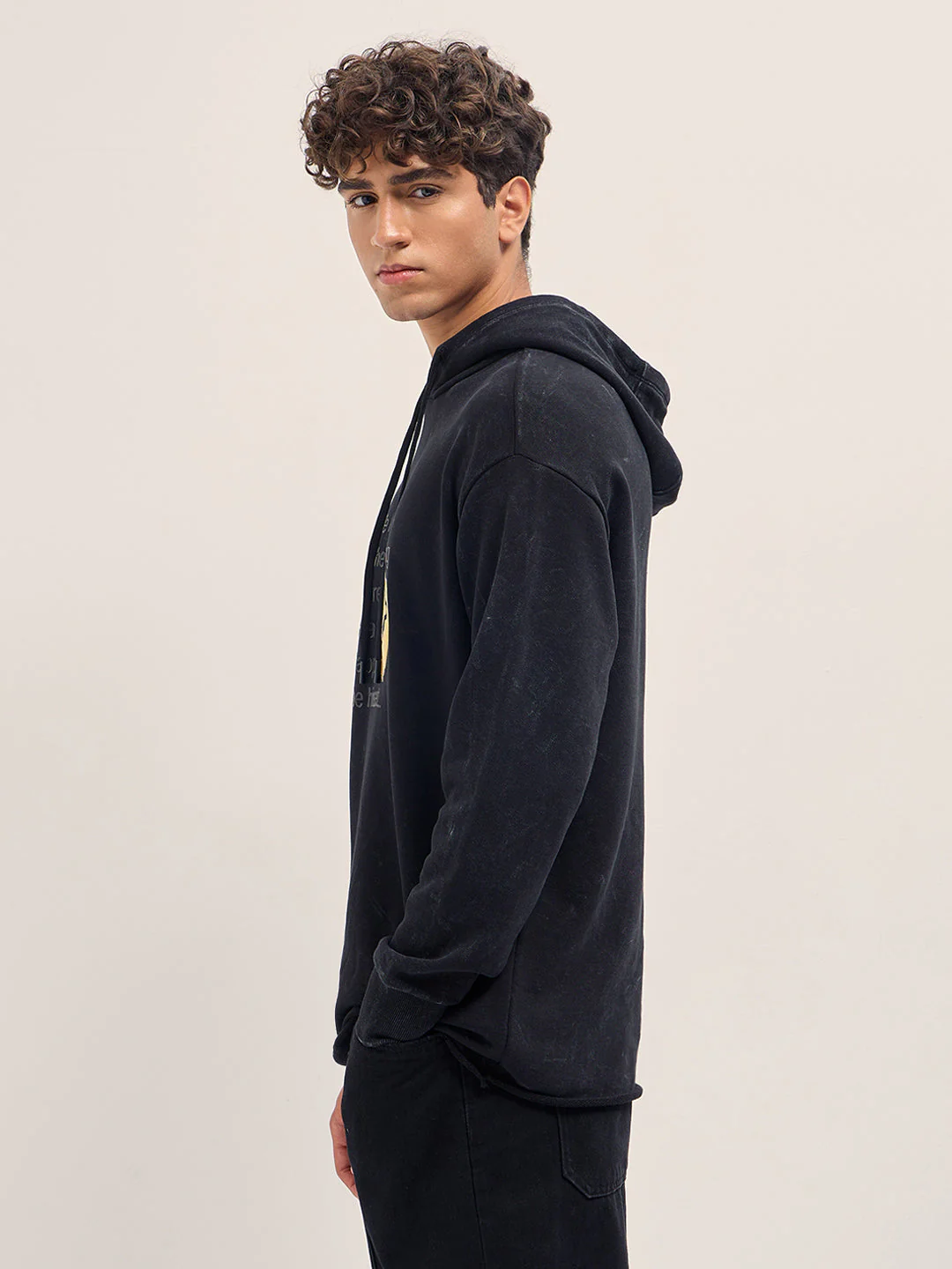 Men Black Relaxed Fit Hoodie - Image 3