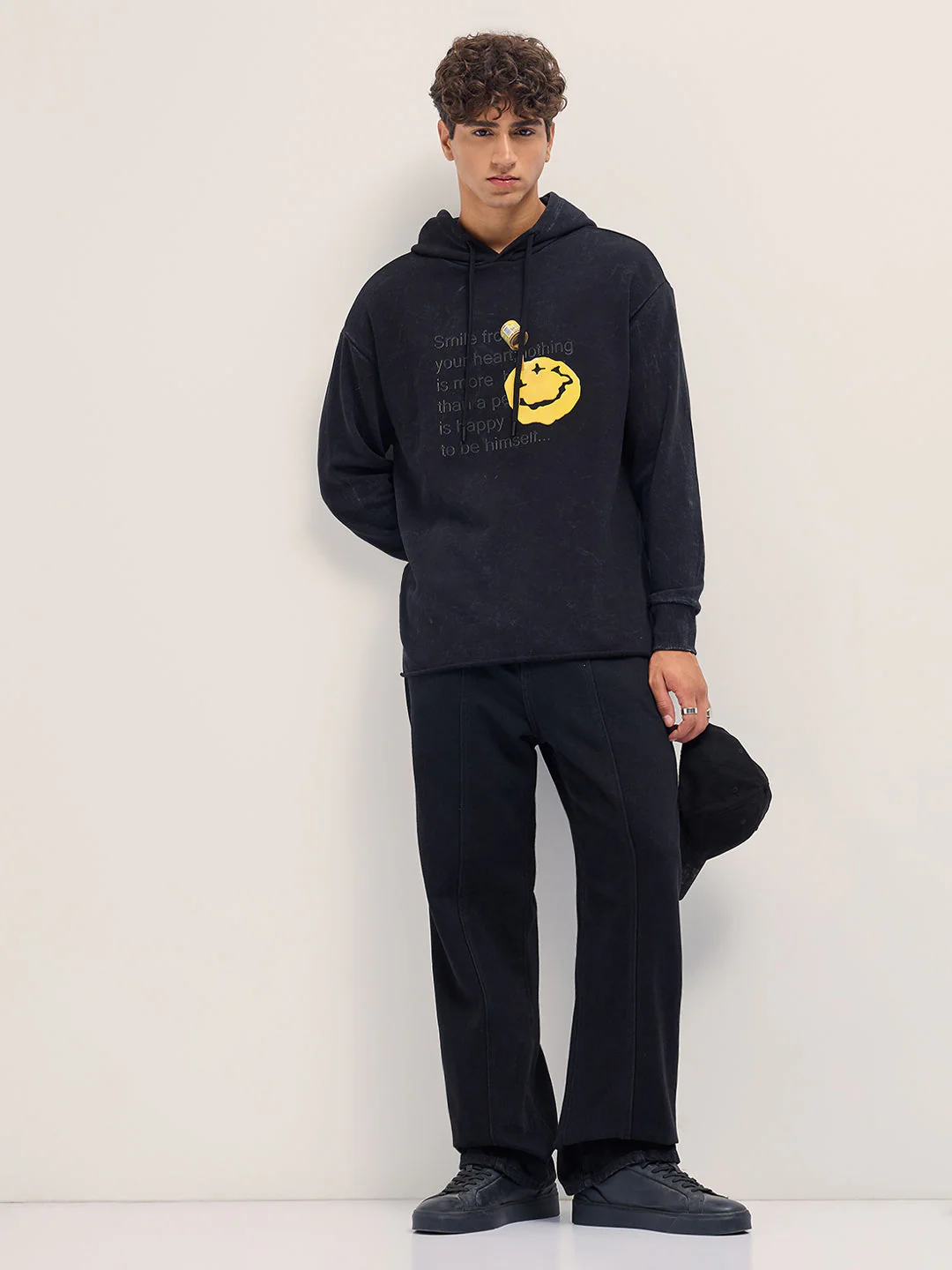 Men Black Relaxed Fit Hoodie - Image 4