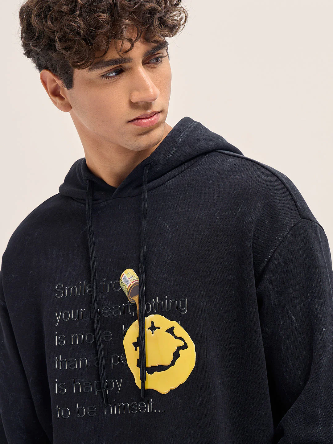 Men Black Relaxed Fit Hoodie - Image 5