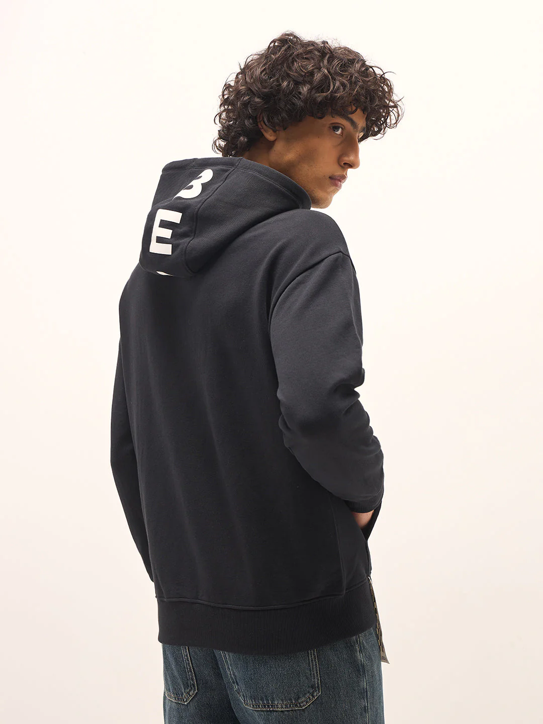 Men Black Relaxed Fit Hoodie - Image 2