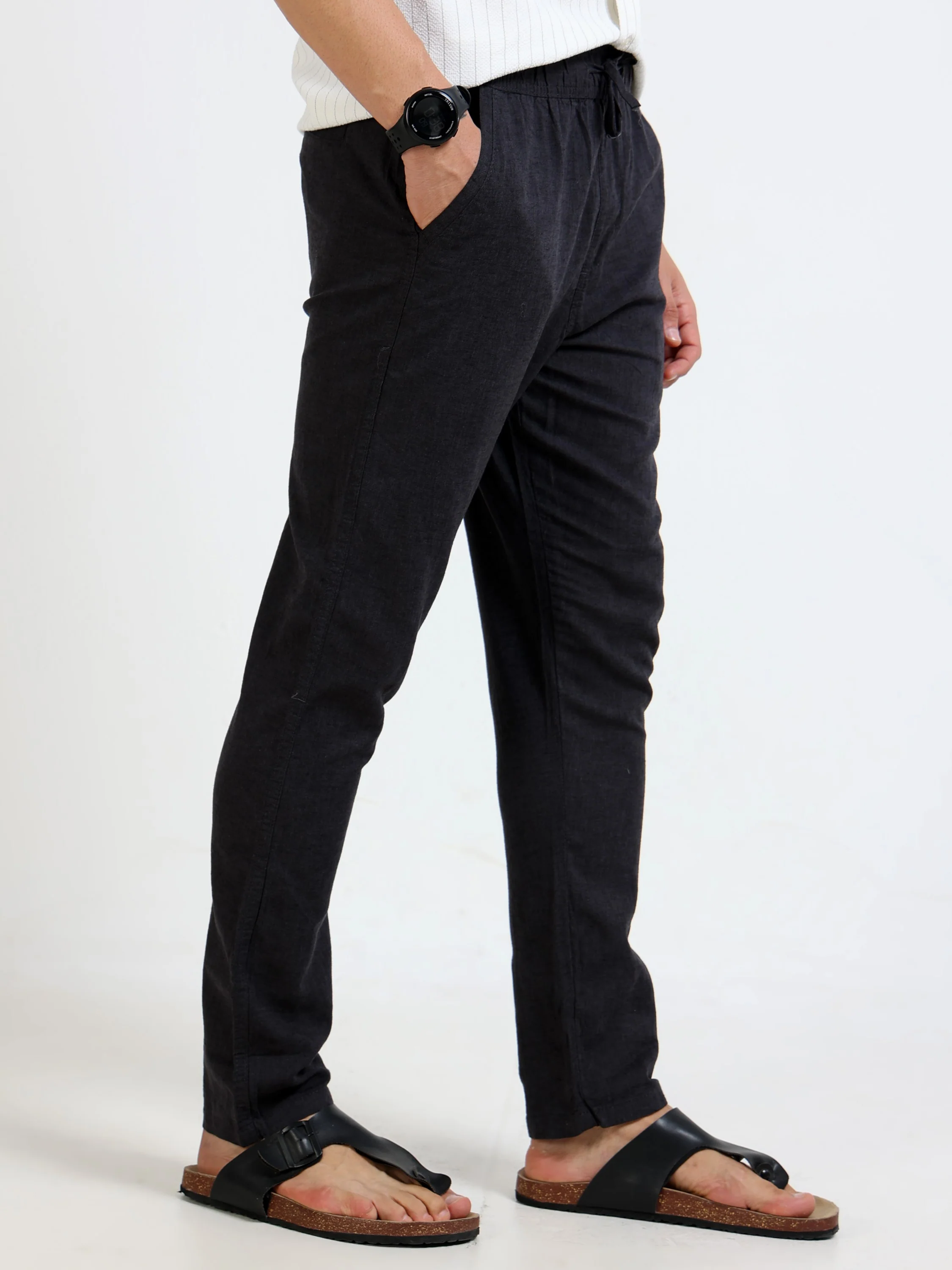 Men Black Relaxed Fit Pants - Image 7
