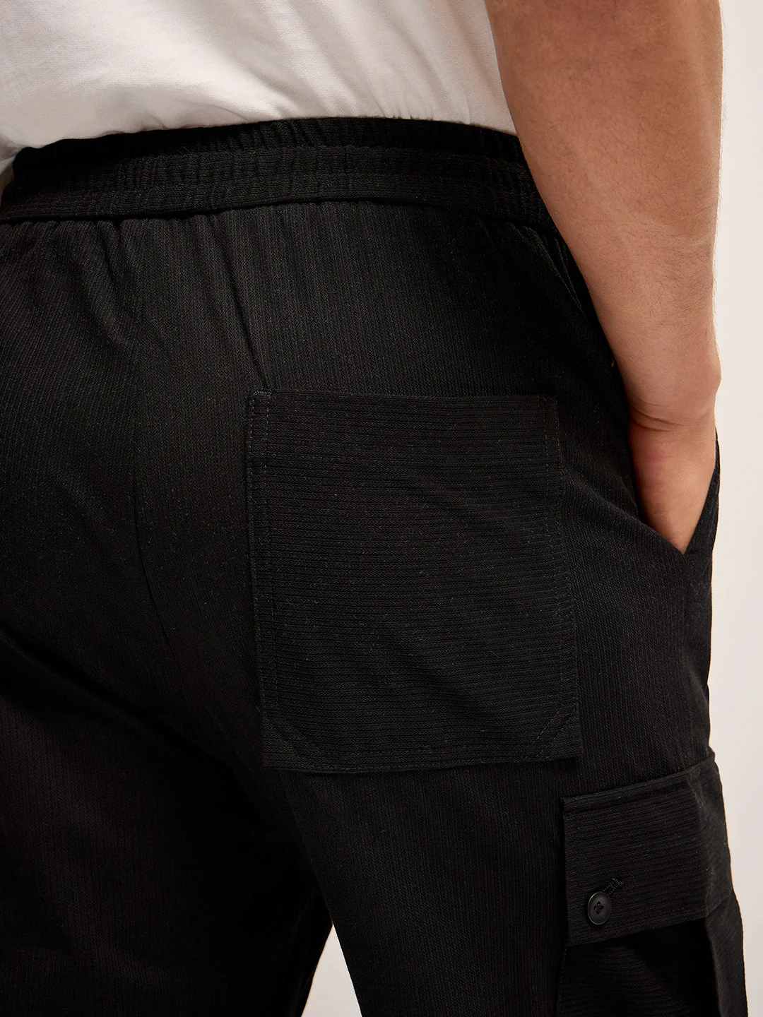 Men Black Self Design Regular Fit Cargo Pant - Image 6