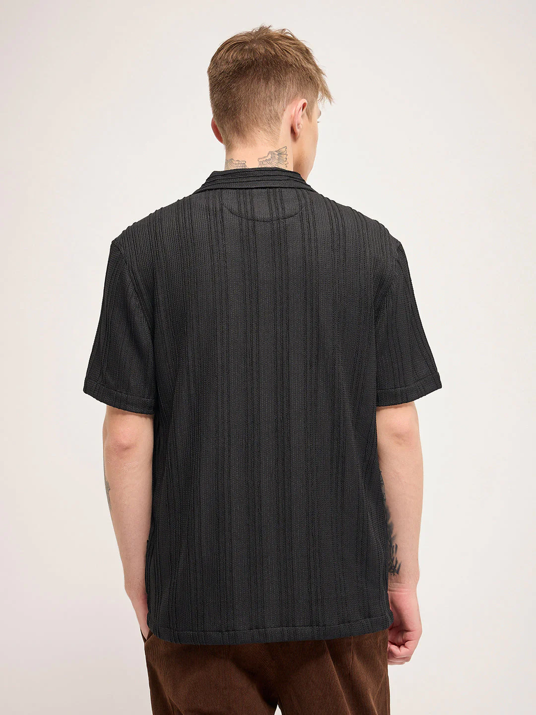 Men Black Self Design Regular Fit Casual Shirt - Image 2