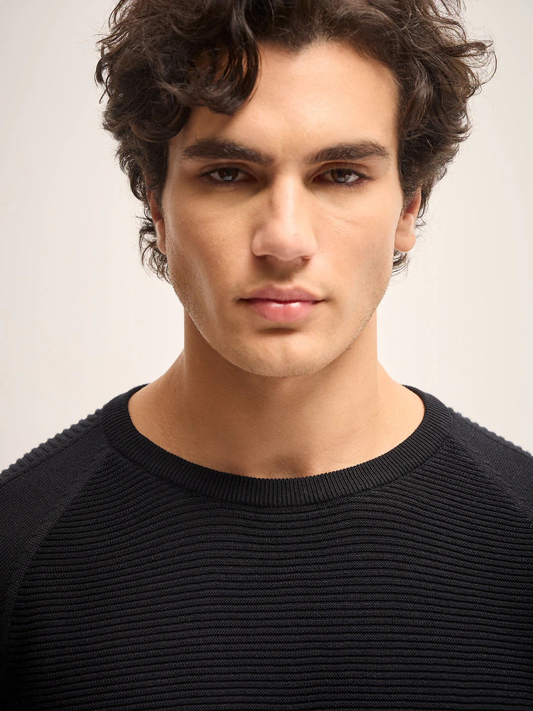 Men Black Self Design Regular Fit Crew Neck T-Shirt - Image 5