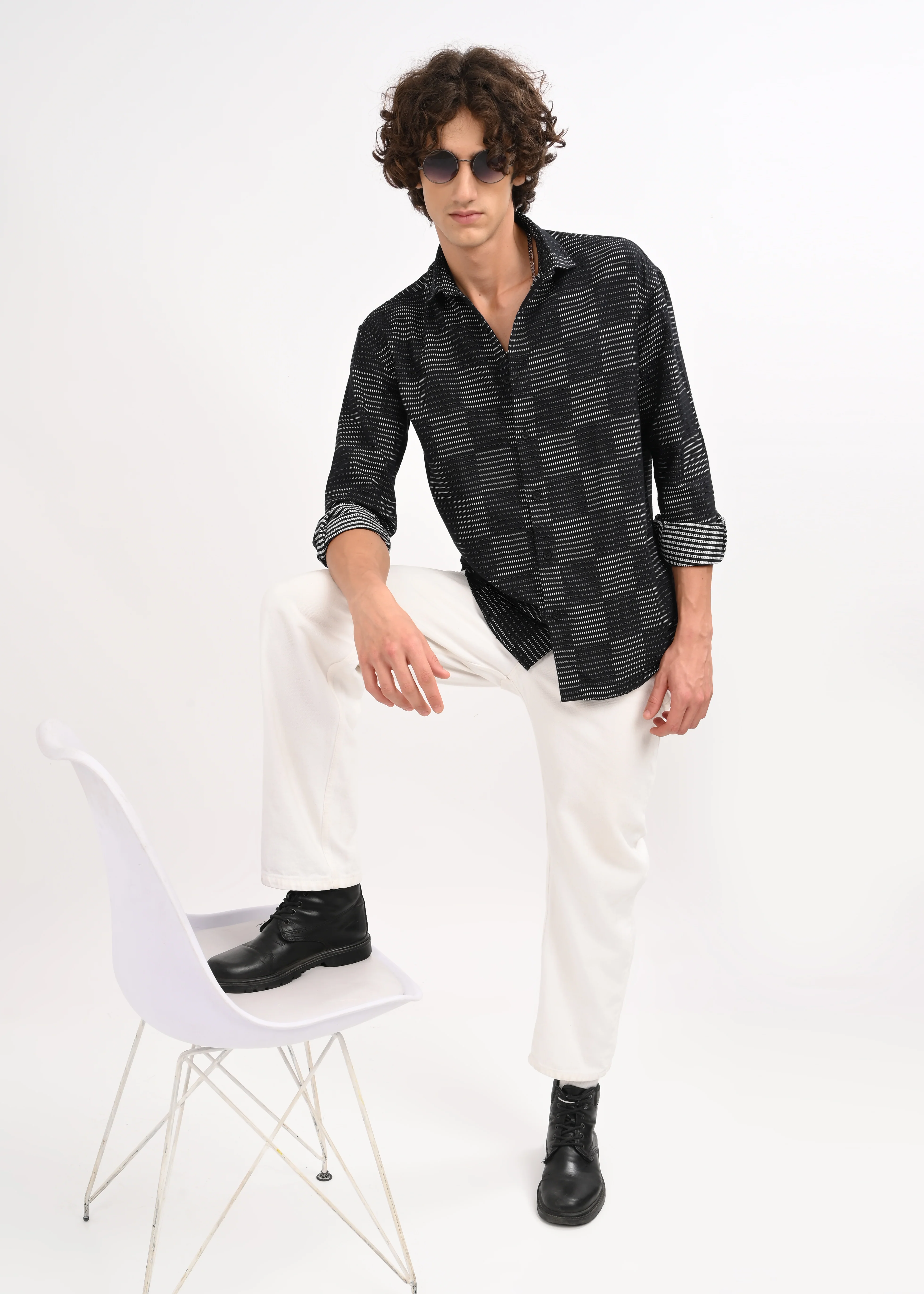 Men Black Self Jacquard Shirt - Image 4