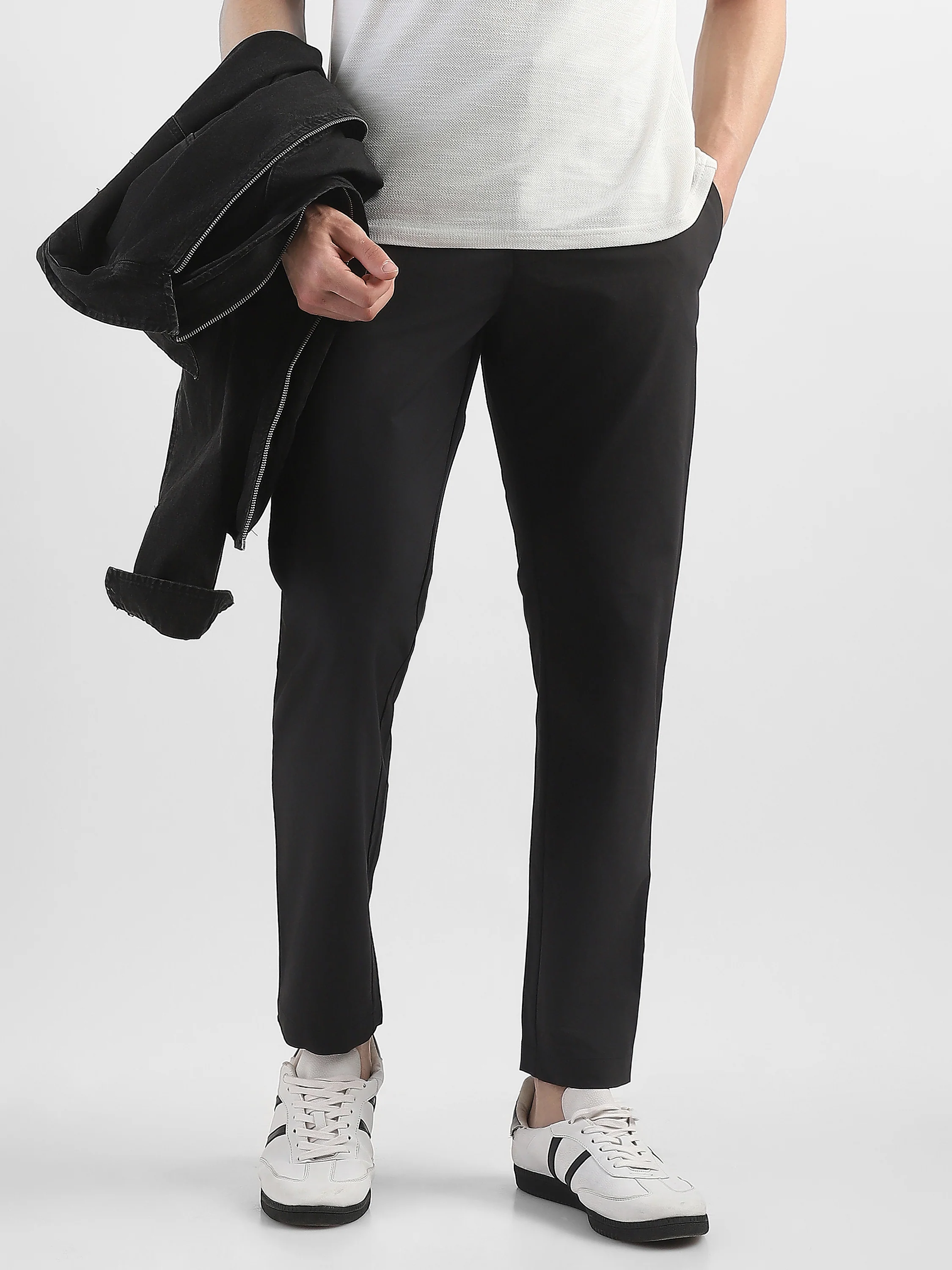 Men Black Slim Fit Formal Trouser - Image 3