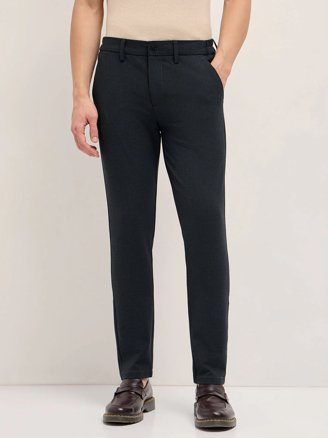 Men Black Slim Fit Formal Trouser - Image 7