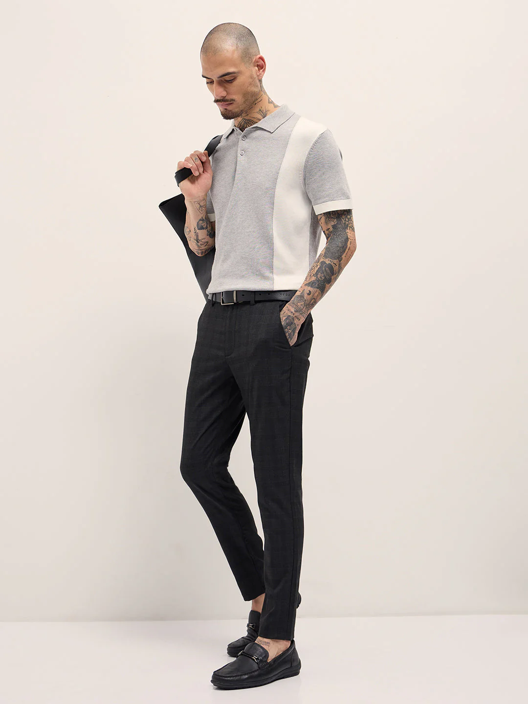 Men Black Slim Fit Formal Trousers - Image 4