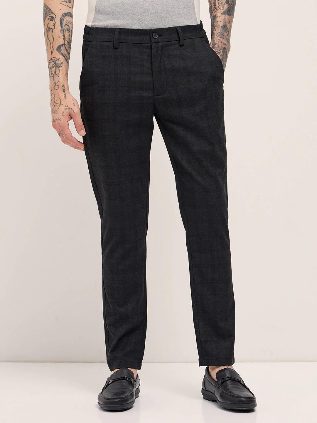 Men Black Slim Fit Formal Trousers - Image 7