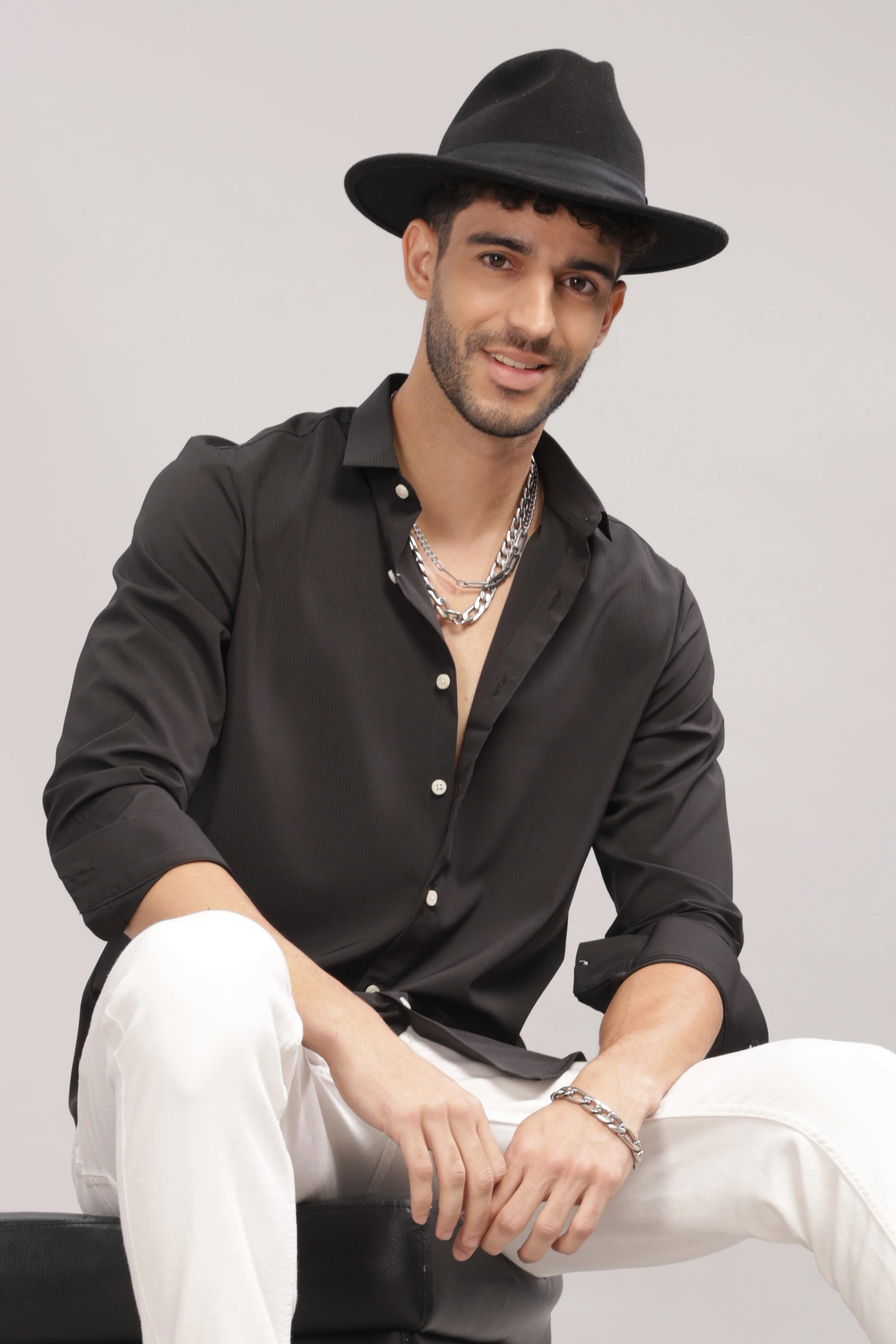 Men Black Slim Fit Shirt
