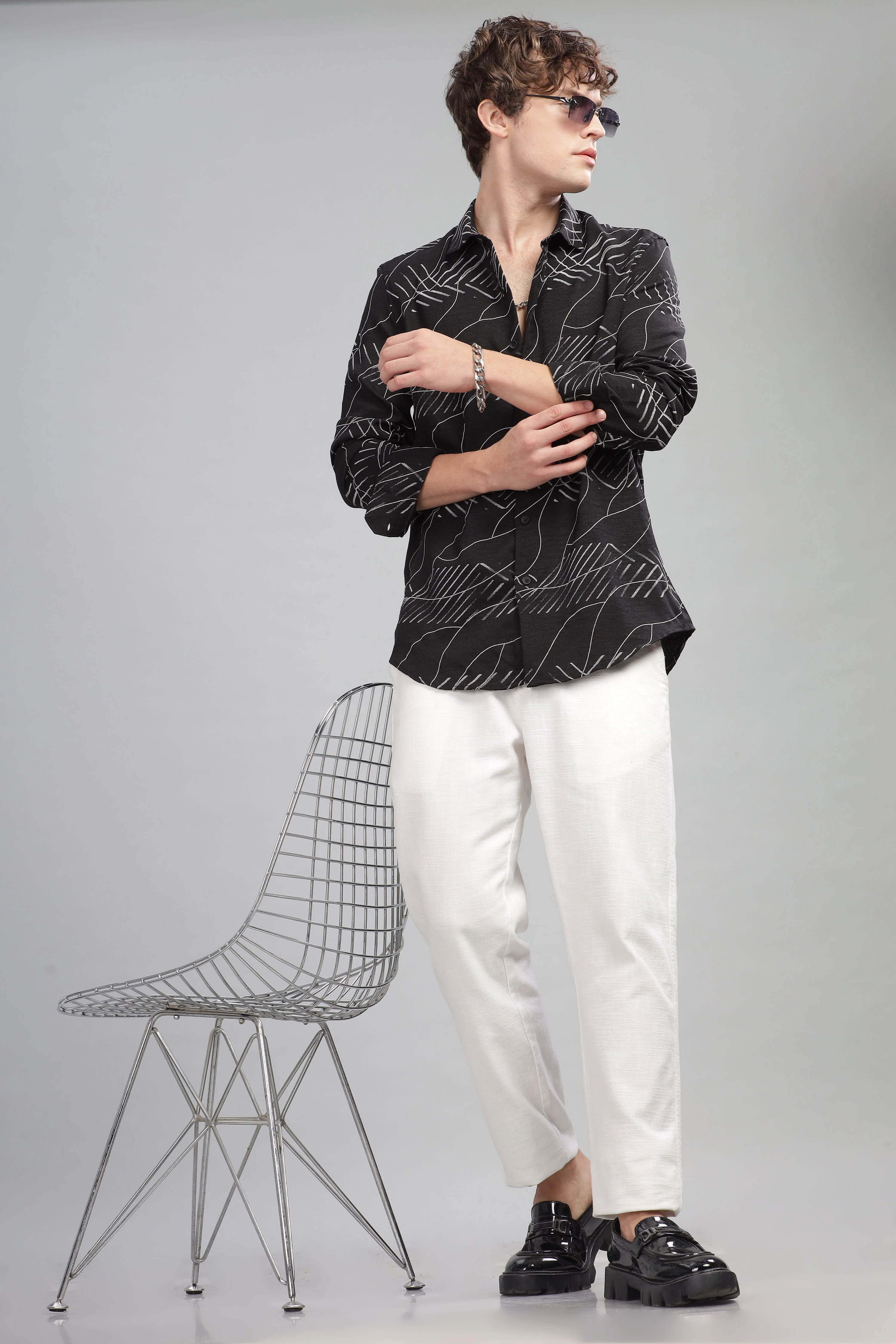 Men Black Slim Fit Shirt - Image 4