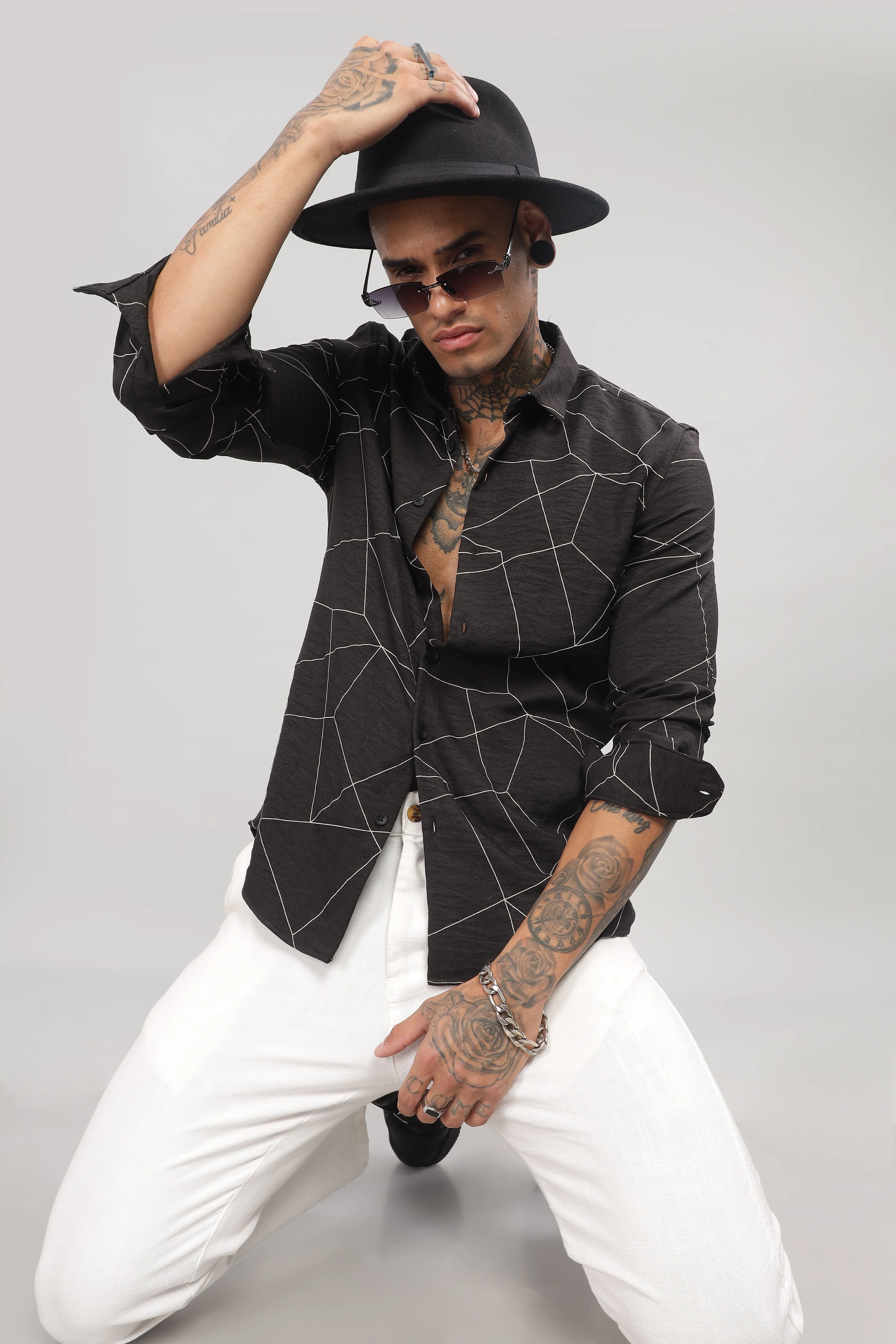Men Black Slim Fit Shirt