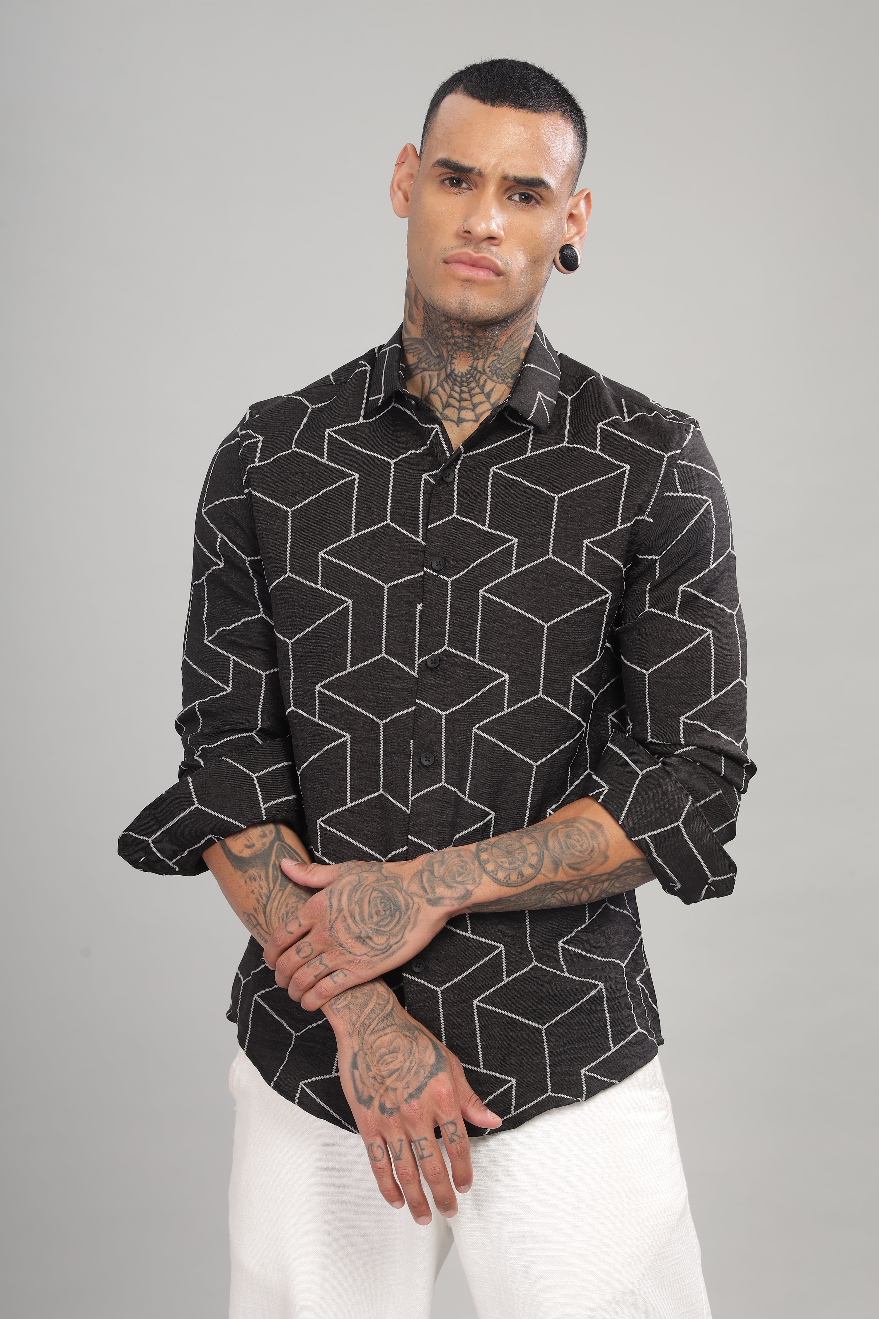 Men Black Slim Fit Shirt - Image 2