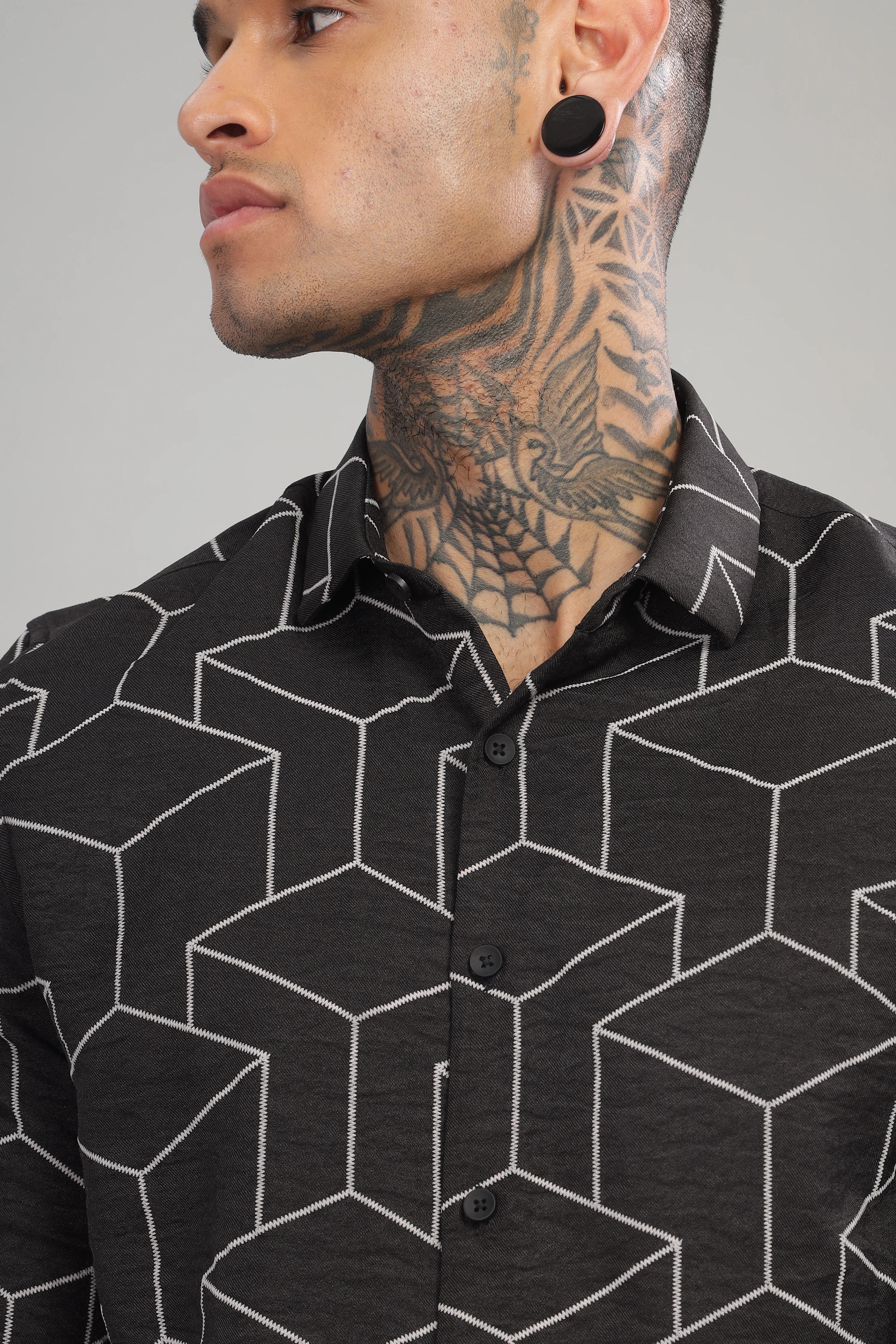 Men Black Slim Fit Shirt - Image 6