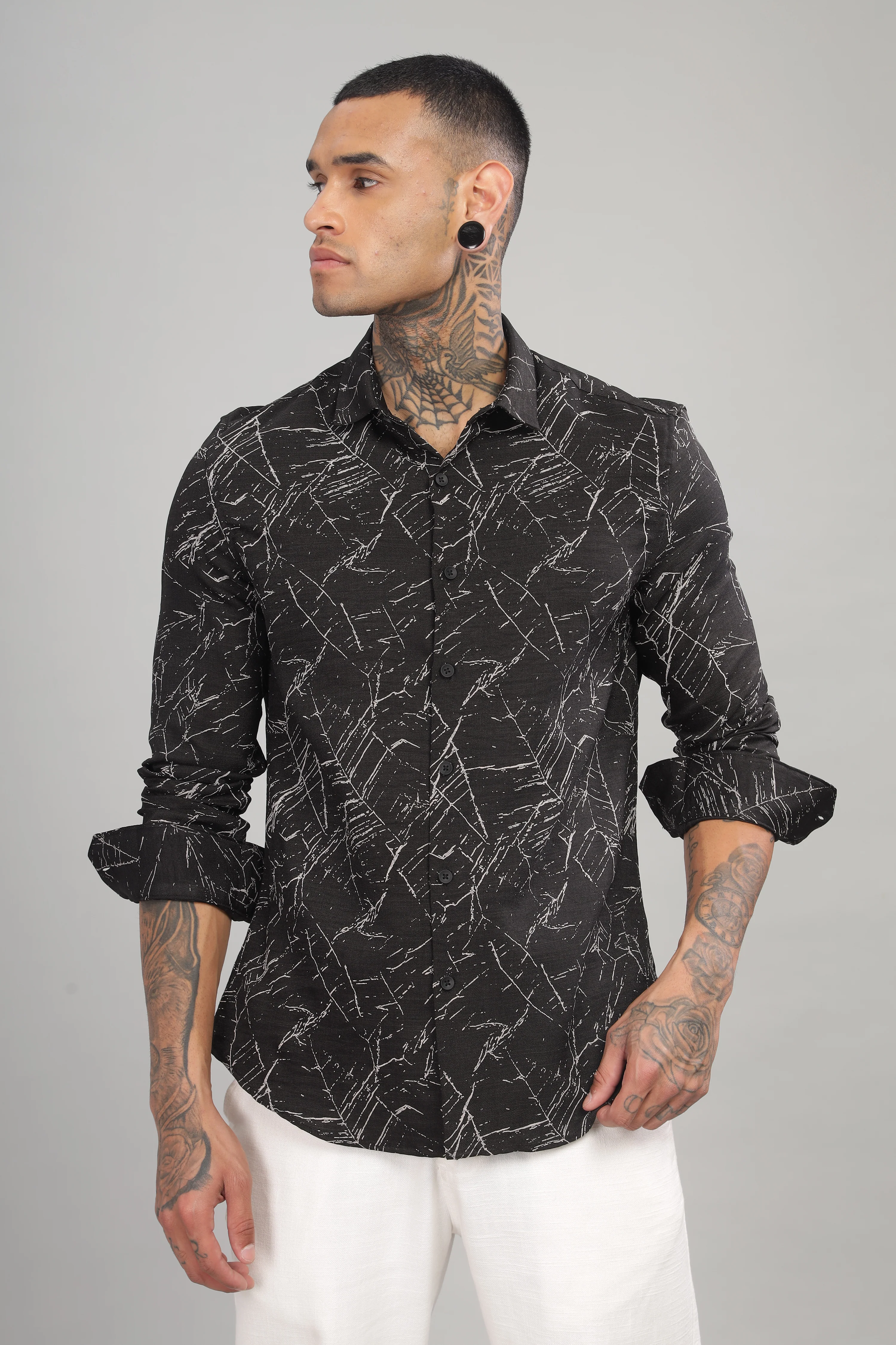 Men Black Slim Fit Shirt - Image 2