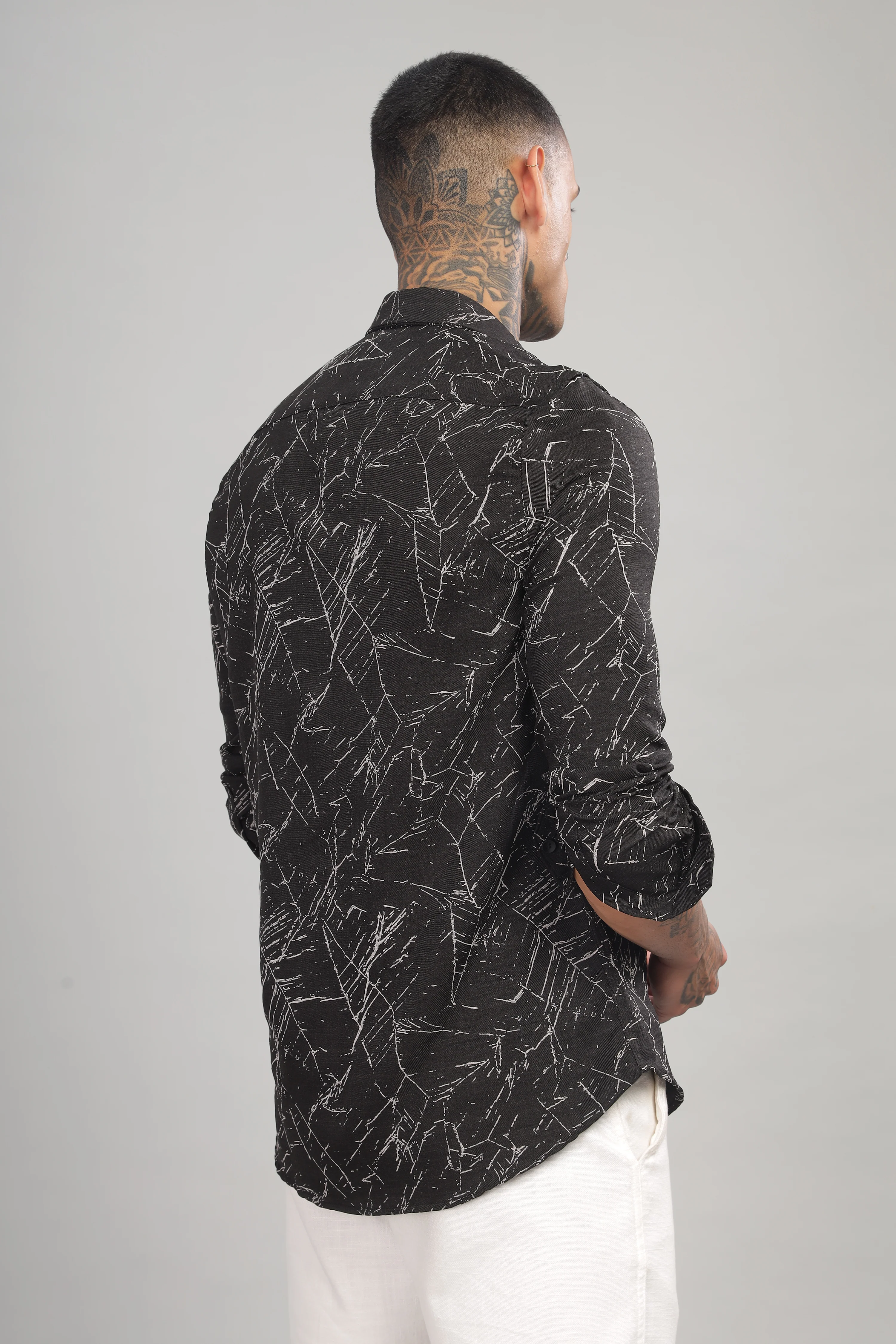 Men Black Slim Fit Shirt - Image 3
